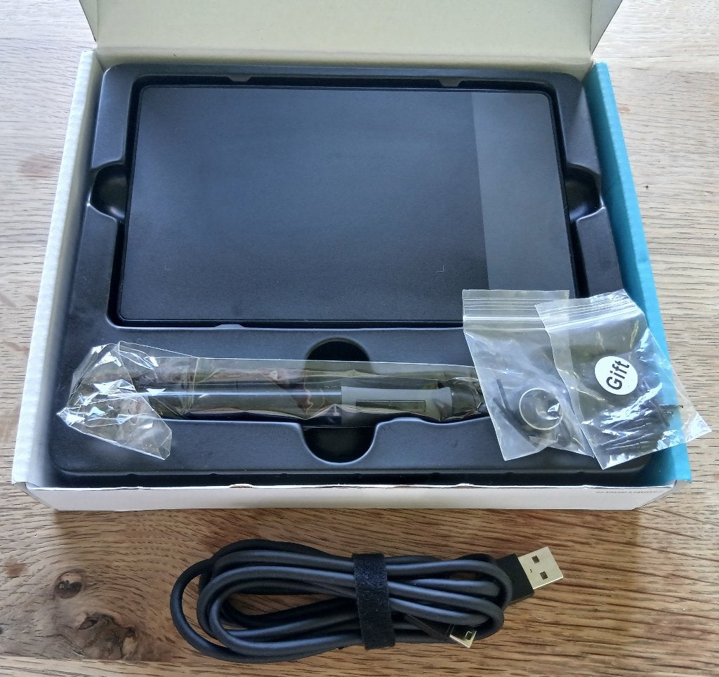 Huion 420 usb pen tablet, Ophalen of Verzenden, Zo goed als nieuw, HUION
