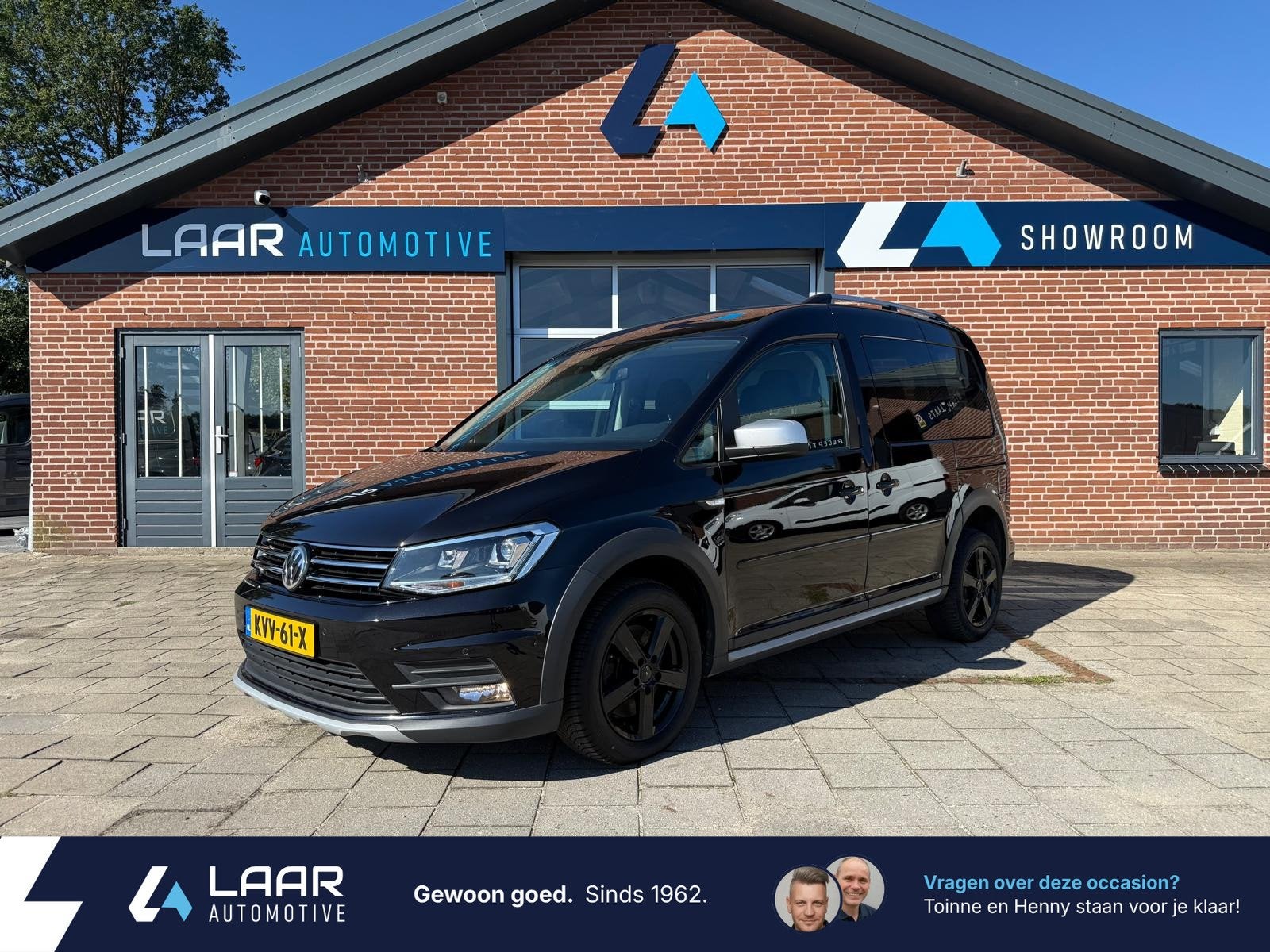 Volkswagen Caddy 1.4 TSI 131PK Alltrack DSG Automaat UNIEK |, Dealer onderhouden, Gebruikt, 4 cilinders, Zwart