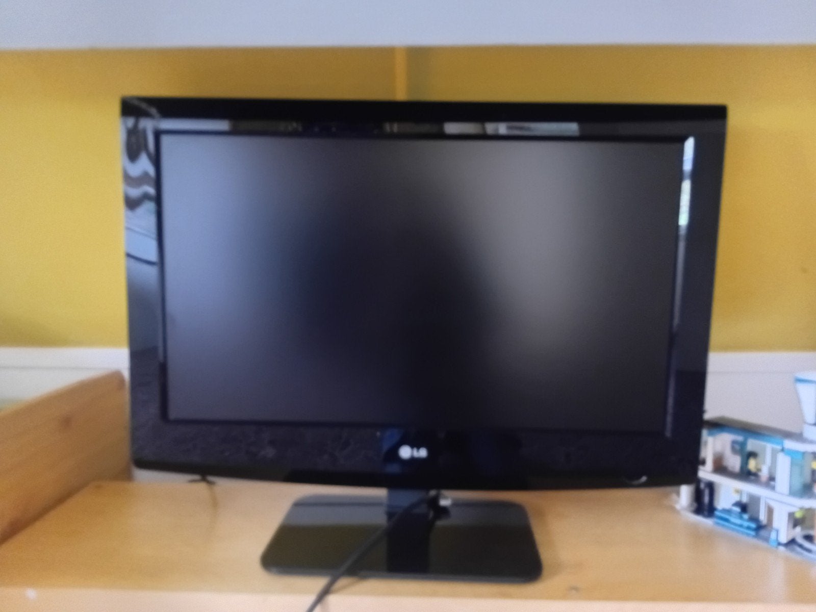 LG LCD TV - Compacte televisie voor elke kamer, Ophalen, Gebruikt, 50 Hz, LG
