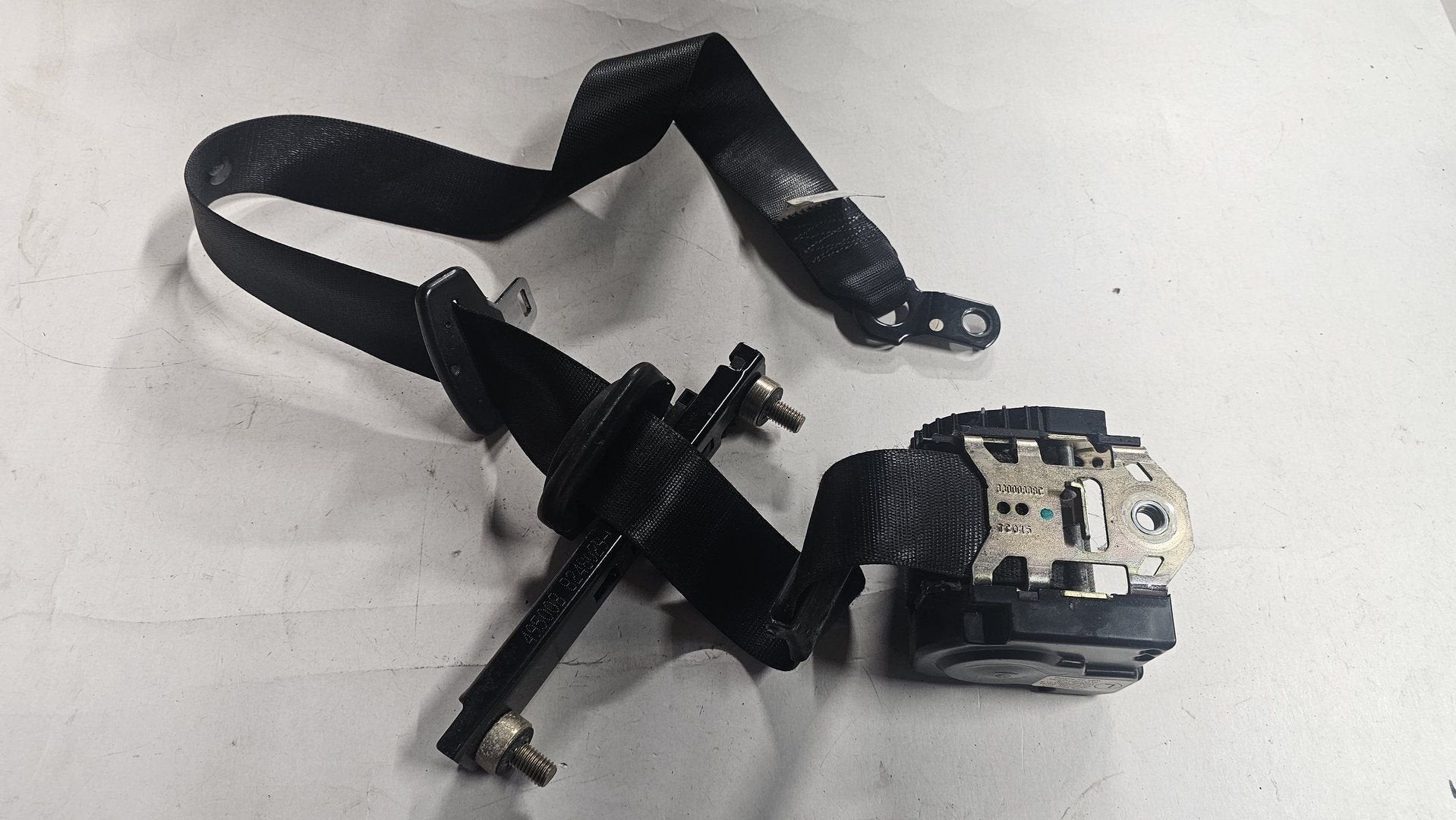 Gordel B stijl links voorzijde met force BMW X5 serie E53 72, Gebruikt, -, Ophalen of Verzenden, -