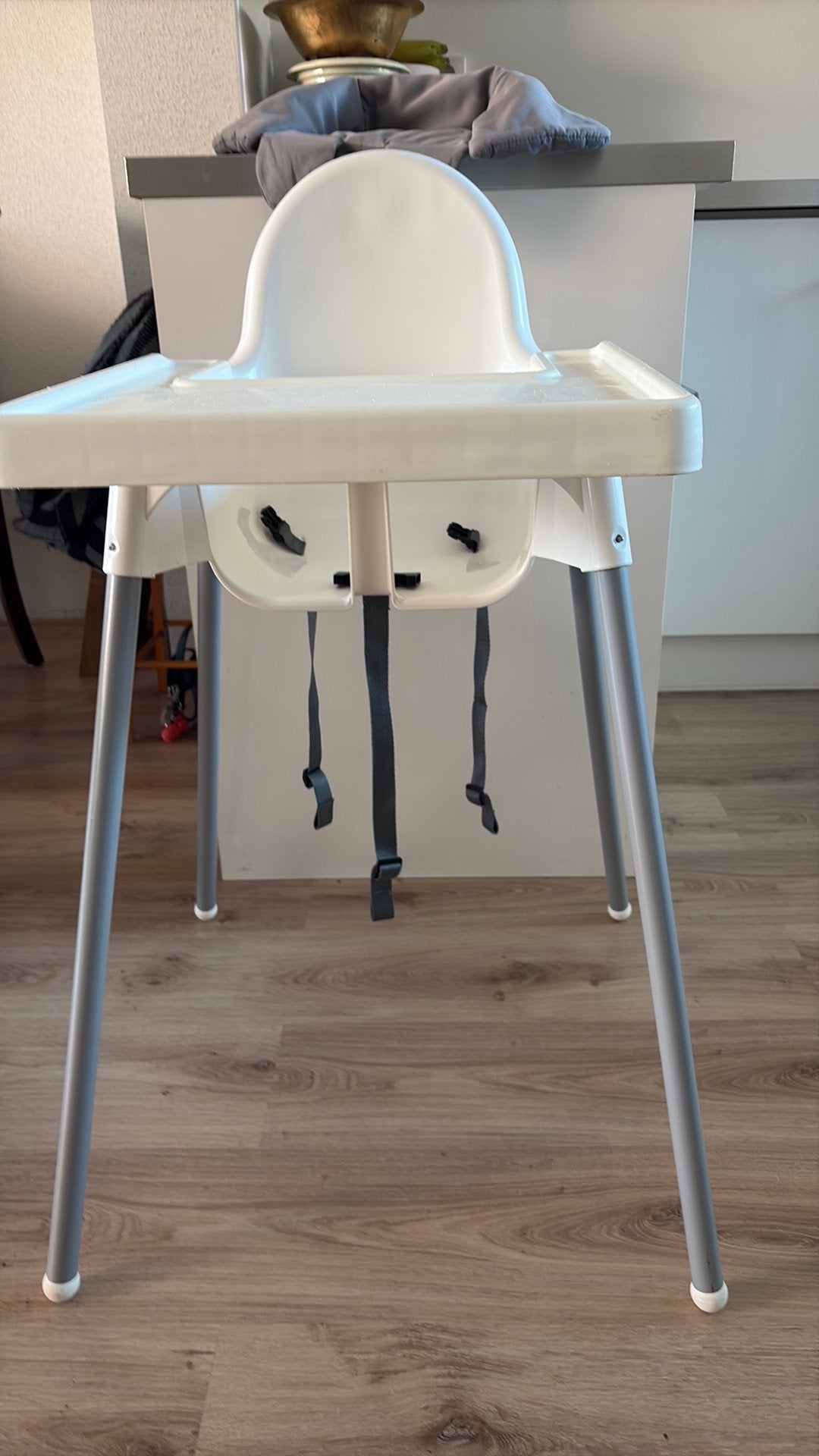 Ikea kinderstoel wit, Ophalen, Gebruikt, Overige typen, Gordel(s)
