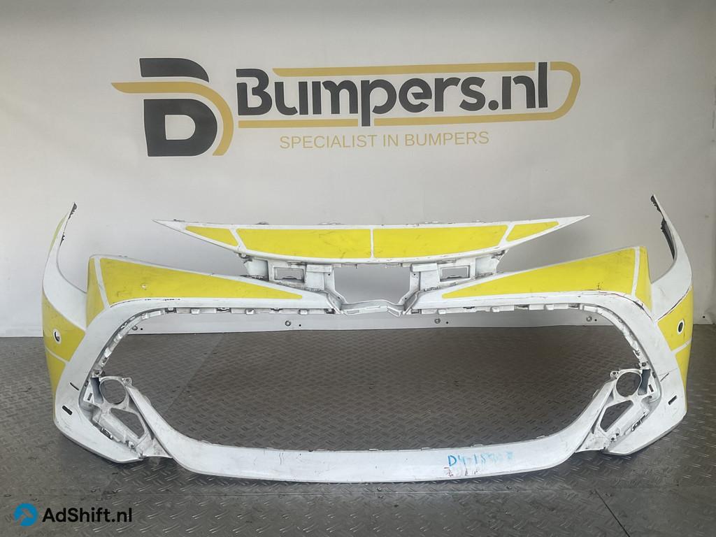 Bumper Toyota Corolla 18-24 pdc 52119-02J90 Voorbumper D4-15, Bumper