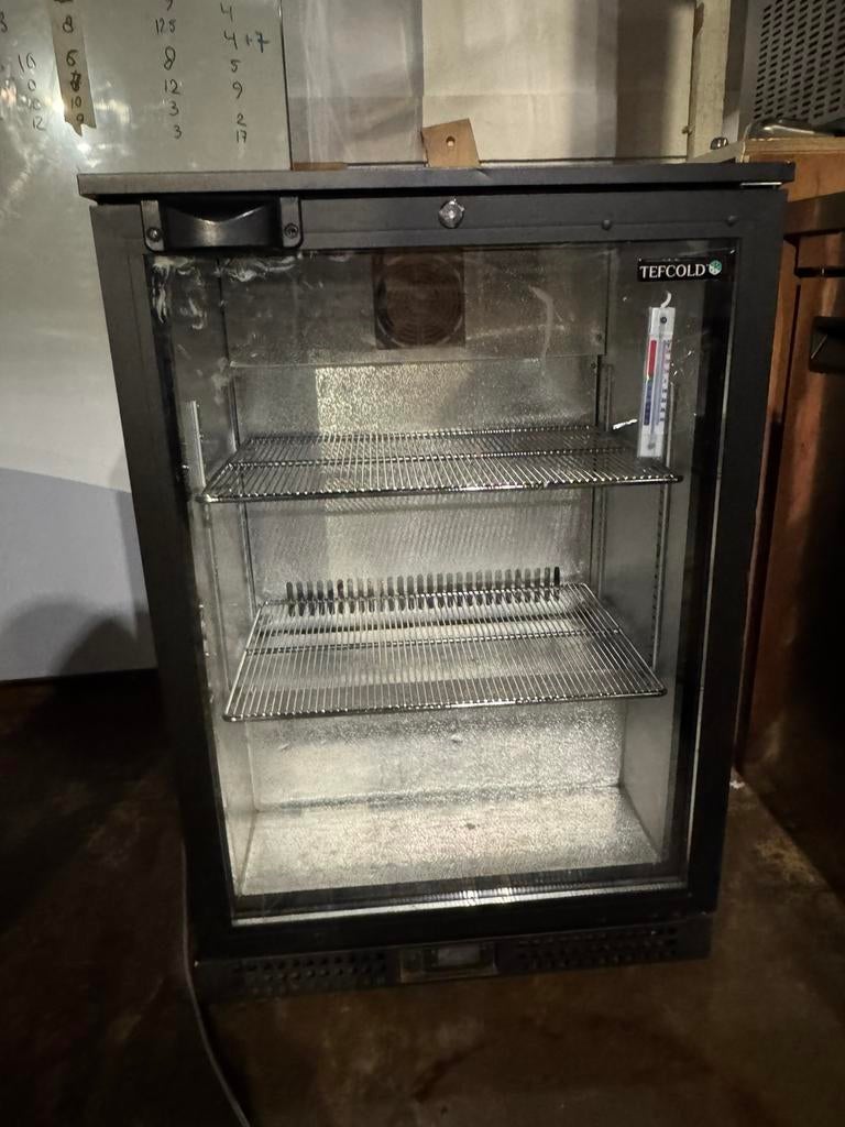 GRATIS kleine koelkasten, Witgoed en Apparatuur, Koelkasten en IJskasten, Ophalen, Zonder vriesvak, Minder dan 85 cm, Minder dan 75 liter