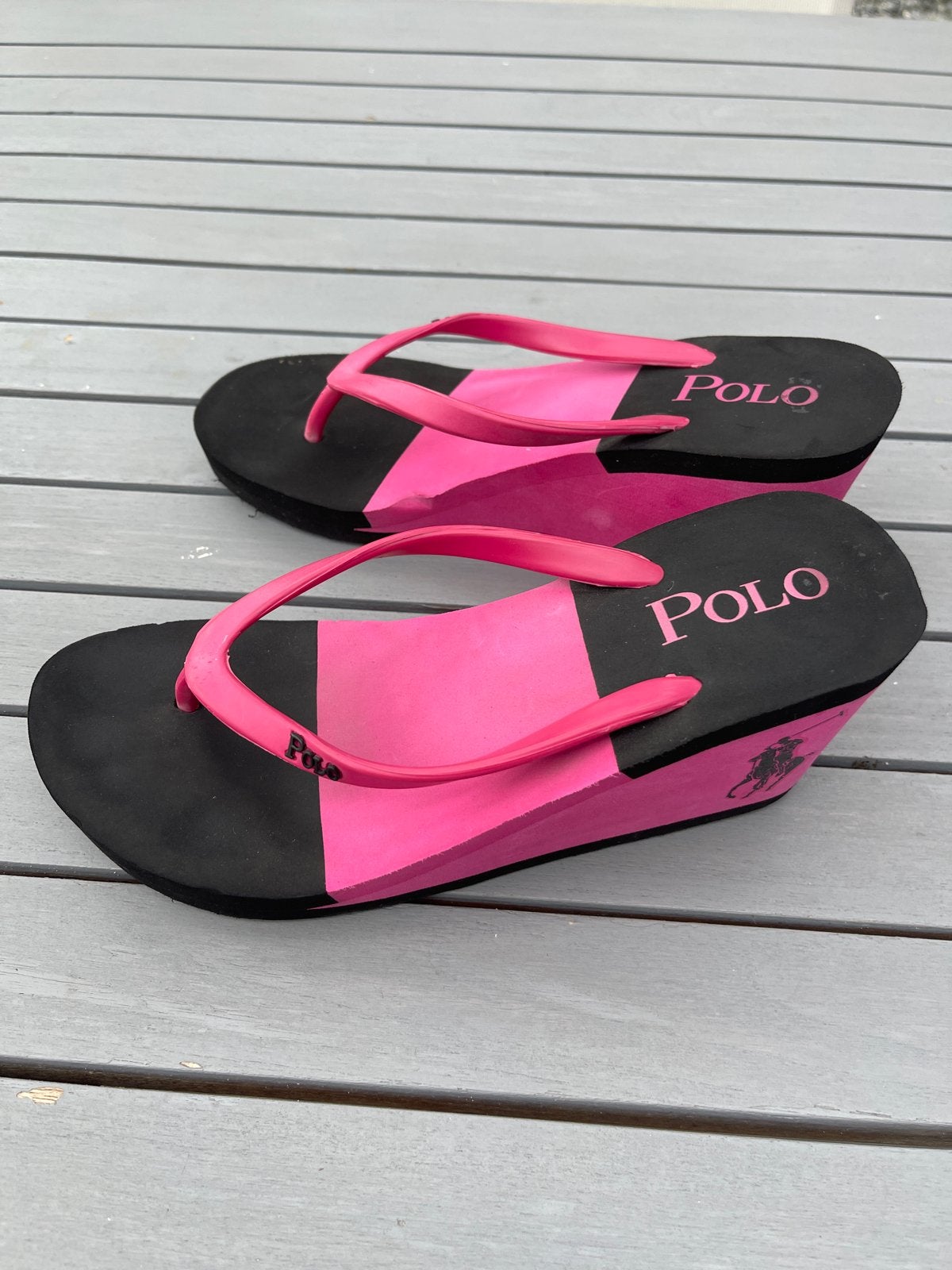 Polo Ralph Lauren Slippers met sleehak - Roze/Zwart, Kleding | Dames, Slippers, Ophalen of Verzenden, Zo goed als nieuw, Roze