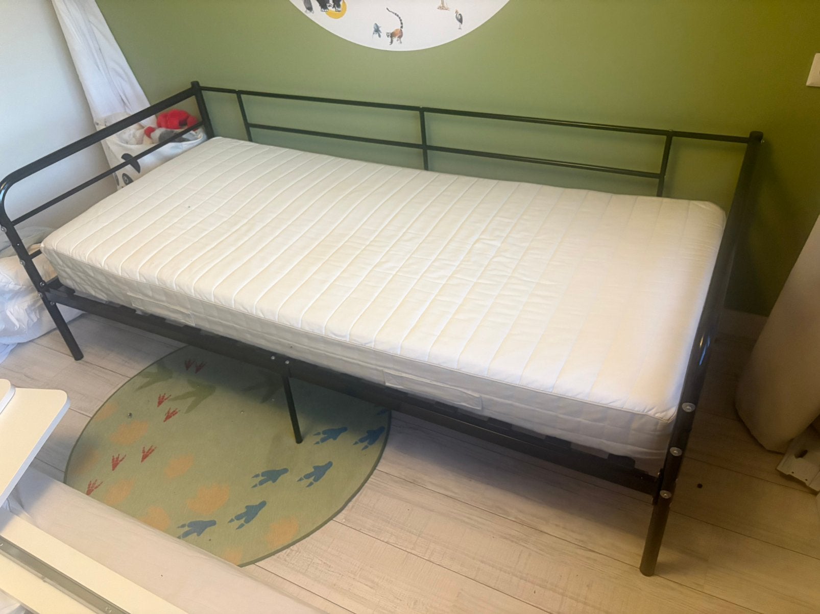 Metalen Bedframe 90x200 cm – Goede Staat, Ophalen, 90 cm, Eenpersoons, Zwart