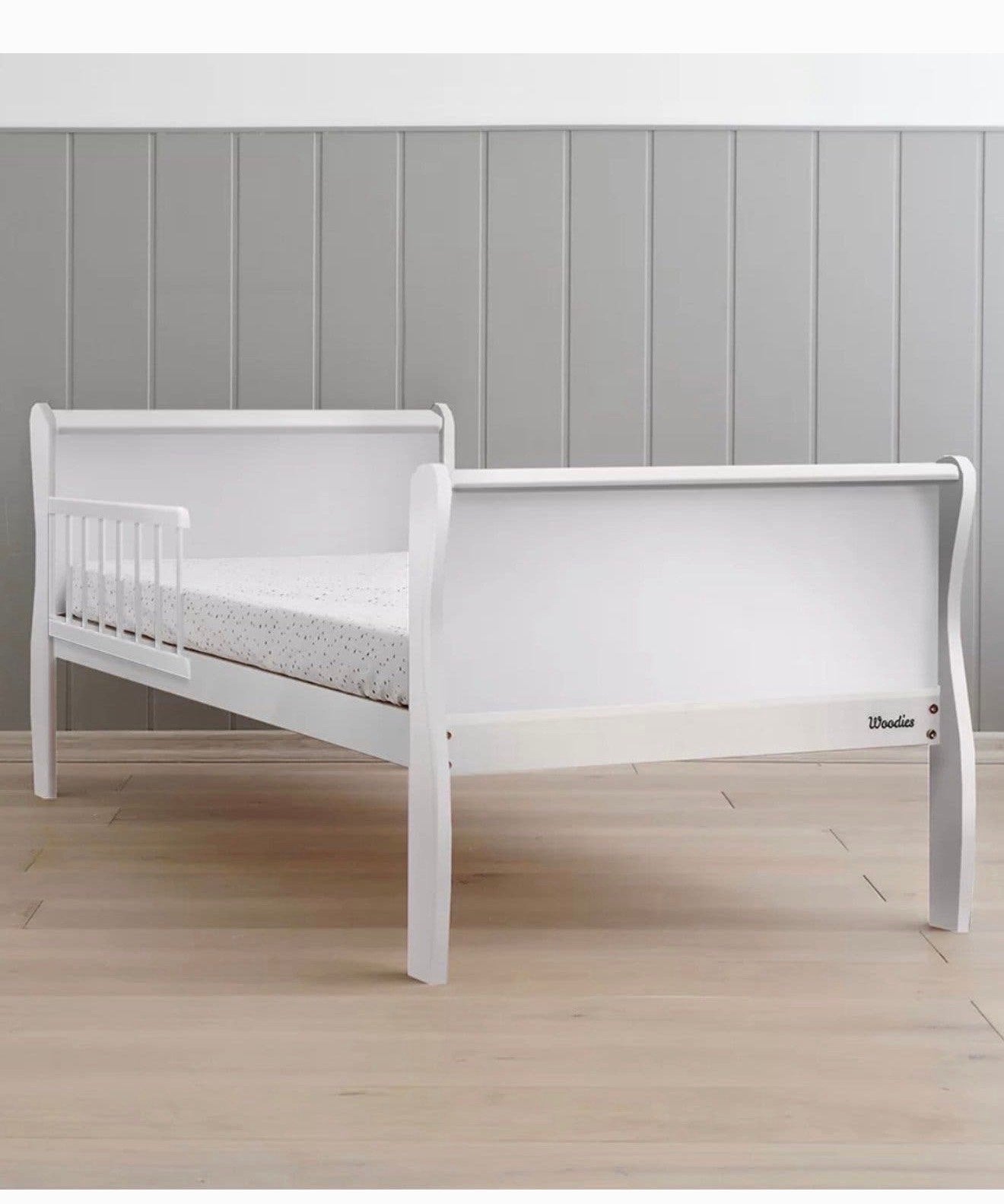Woodies juniorbed/peuterbed 160x80 incl. matras en hoezen, Ophalen, 70 tot 85 cm, Zo goed als nieuw, Matras