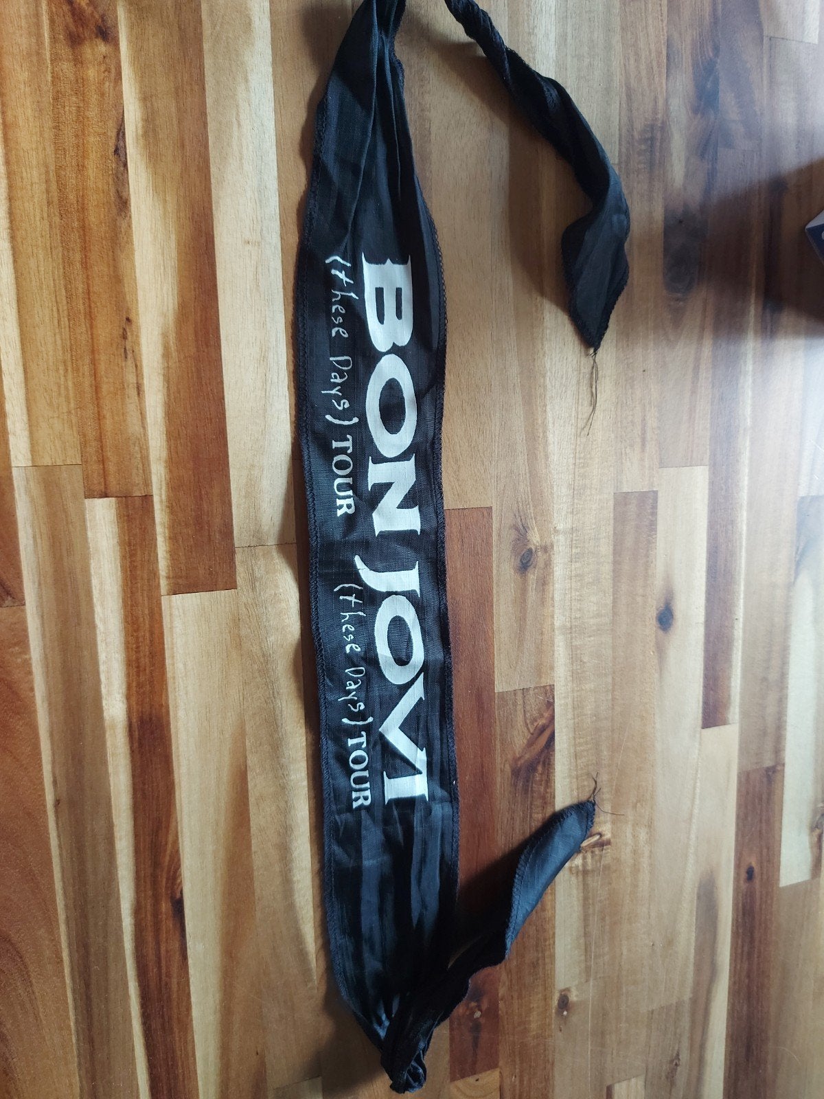 Bon Jovi These Days Tour hoofdband, Ophalen of Verzenden, Gebruikt, Kleding