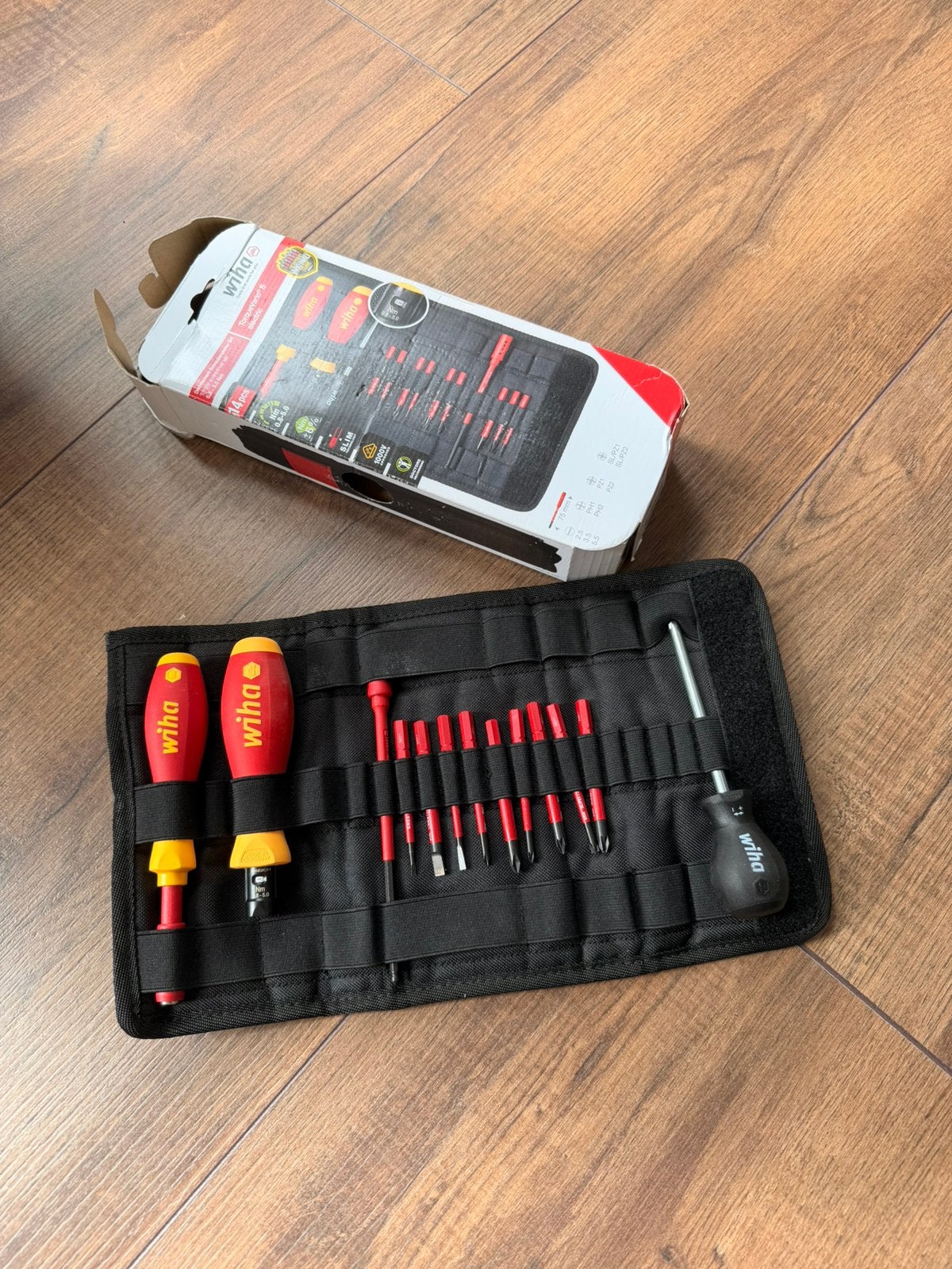 Te koop een splinternieuwe Wiha slimbit moment set, Ophalen of Verzenden, Zo goed als nieuw