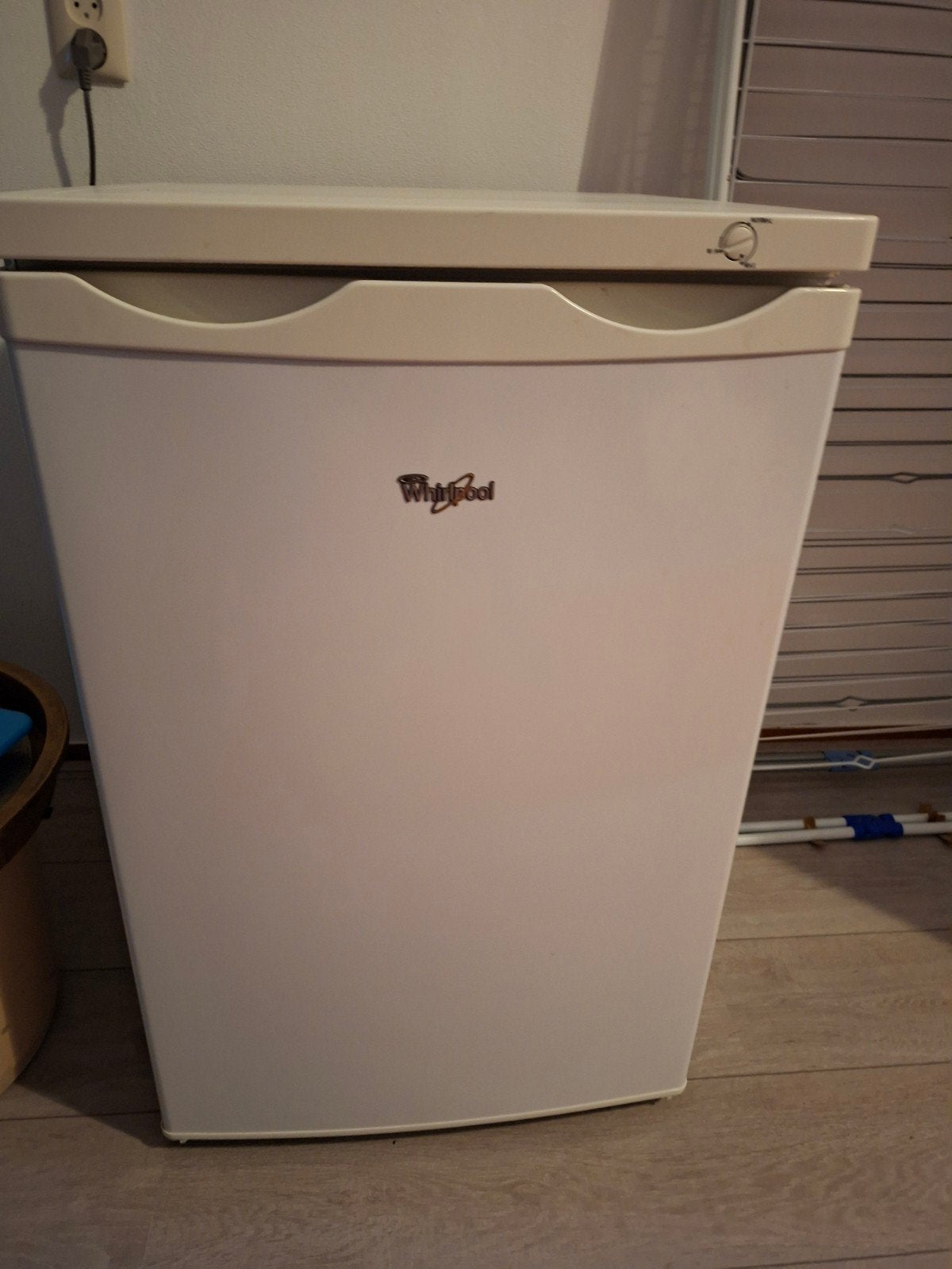 Whirlpool vriezer  4 lades, Gebruikt, Minder dan 60 cm, Vrijstaand, Ophalen