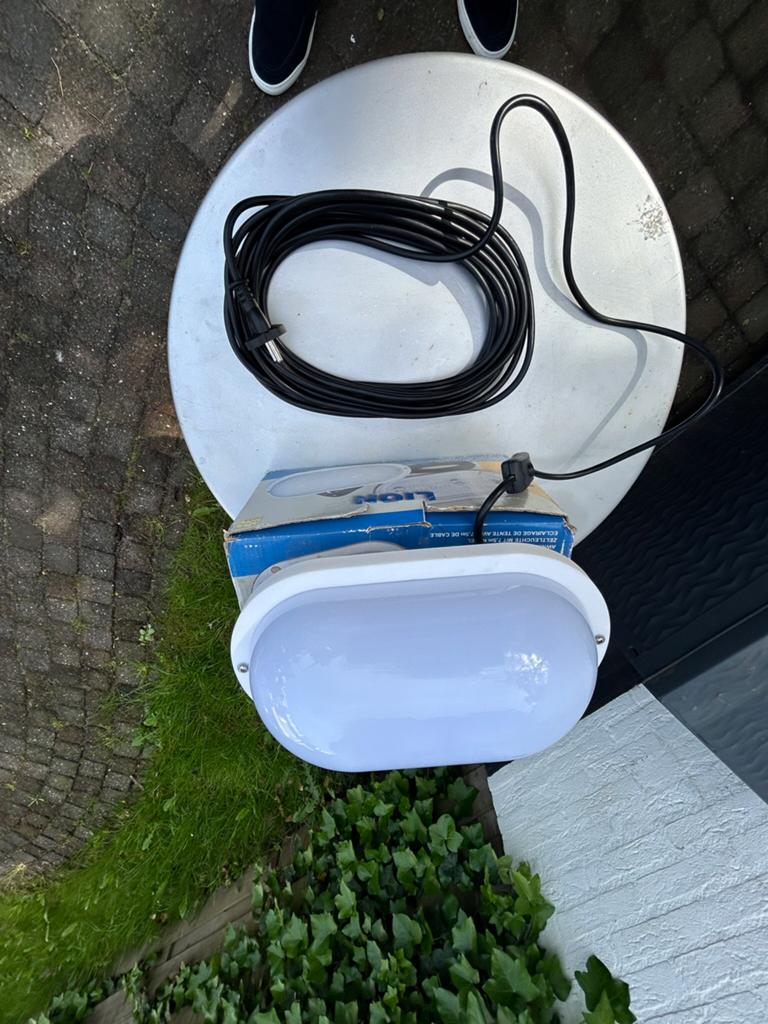 Voortent lamp, Caravans en Kamperen, Ophalen, Zo goed als nieuw