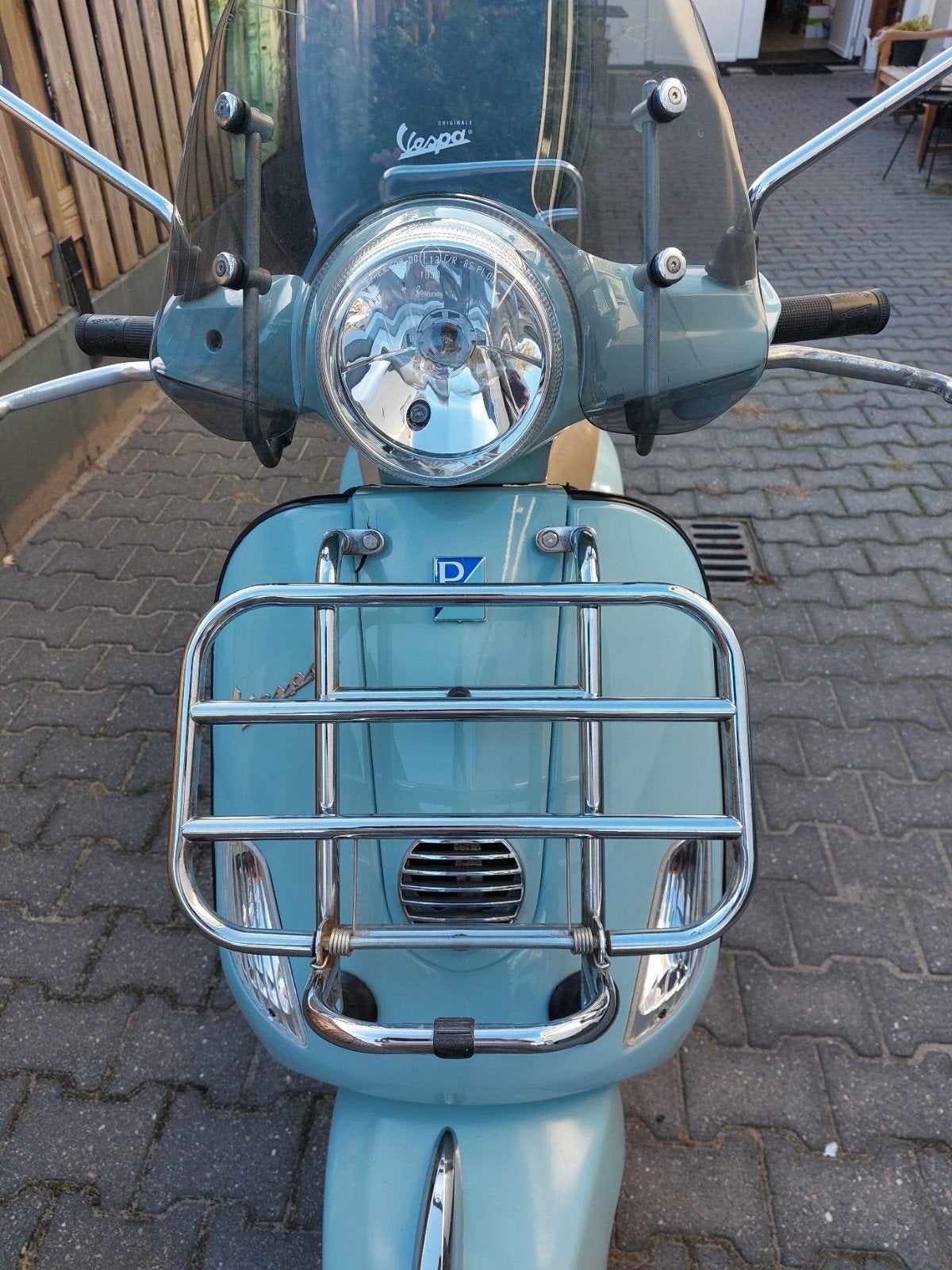 Zeer leuke Vespa 4-takt met nieuwe motor., Ophalen, Benzine