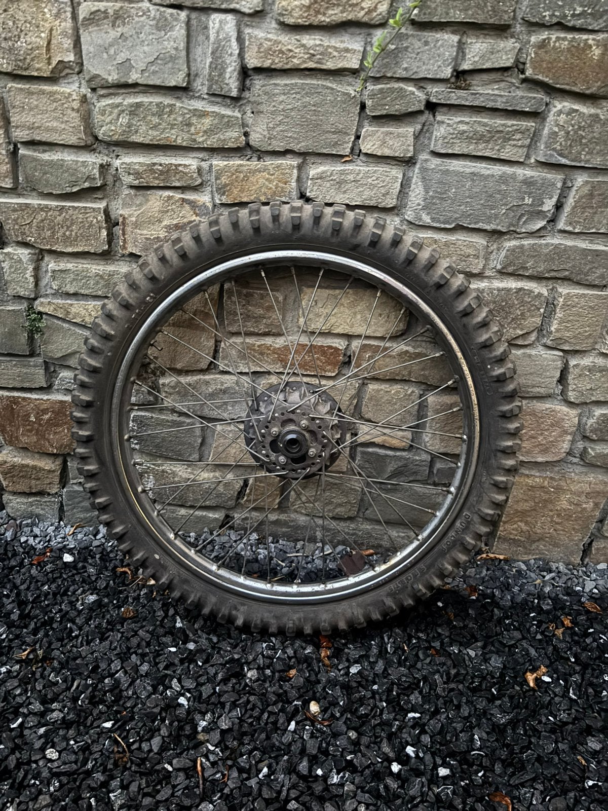 Voorwiel voor motorfiets honda 125 xls, Fietsen en Brommers, Ophalen of Verzenden