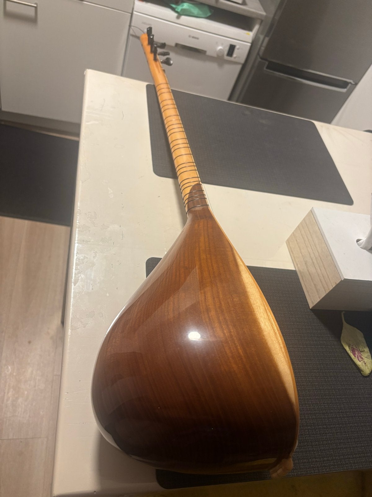 Mooie Turkse Saz / Baglama - Zo goed als nieuw, Muziek en Instrumenten, Ophalen of Verzenden, Zo goed als nieuw, Luit, Saz of Bouzouki