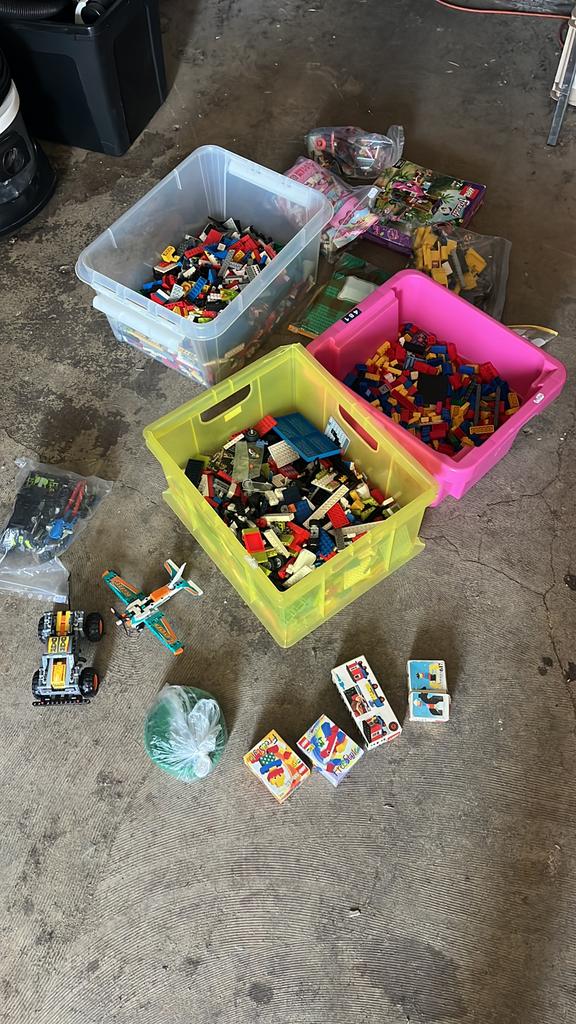 Lego partij ruim 8 kg aan lego, Ophalen, Zo goed als nieuw