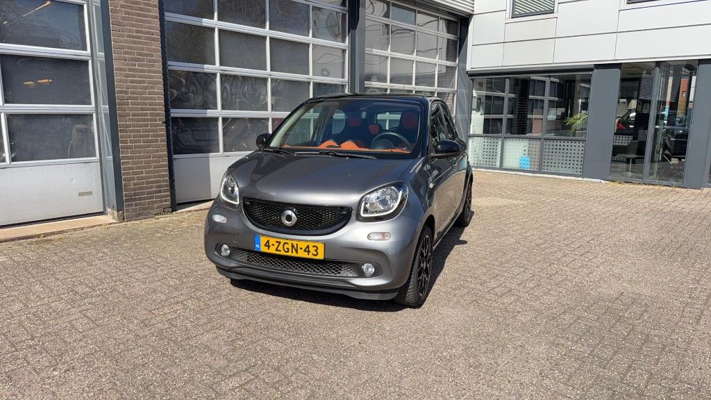 Smart ForFour 1.0 52KW 2015 Grijs, Auto's, 4 stoelen, Origineel Nederlands, Handgeschakeld, 70 pk