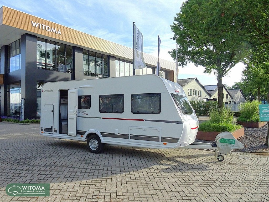 Dethleffs C'Joy Active 480 QLK ook met 3 stapelbed, Standaardzit, Bedrijf, Dethleffs, 5 tot 6 meter