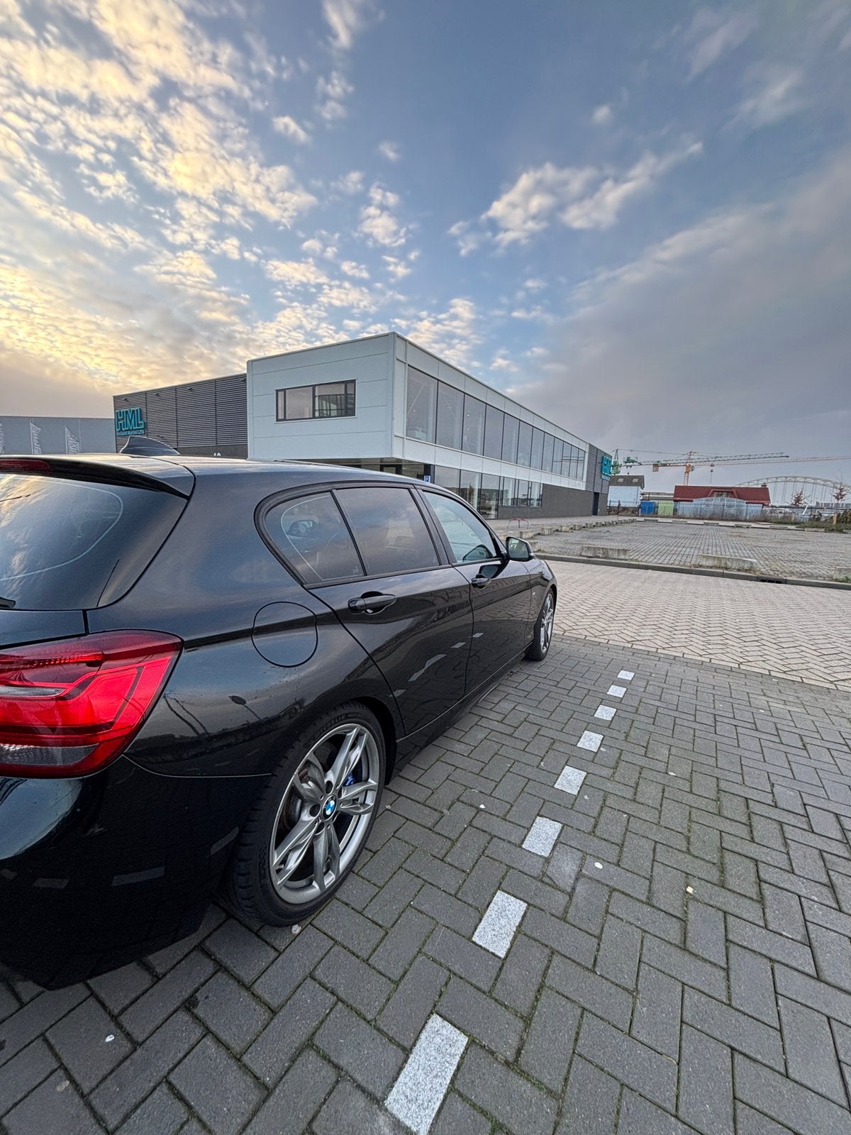 Foto 19 van BMW 1-Serie 116I 100KW 5DR 2014 Zwart