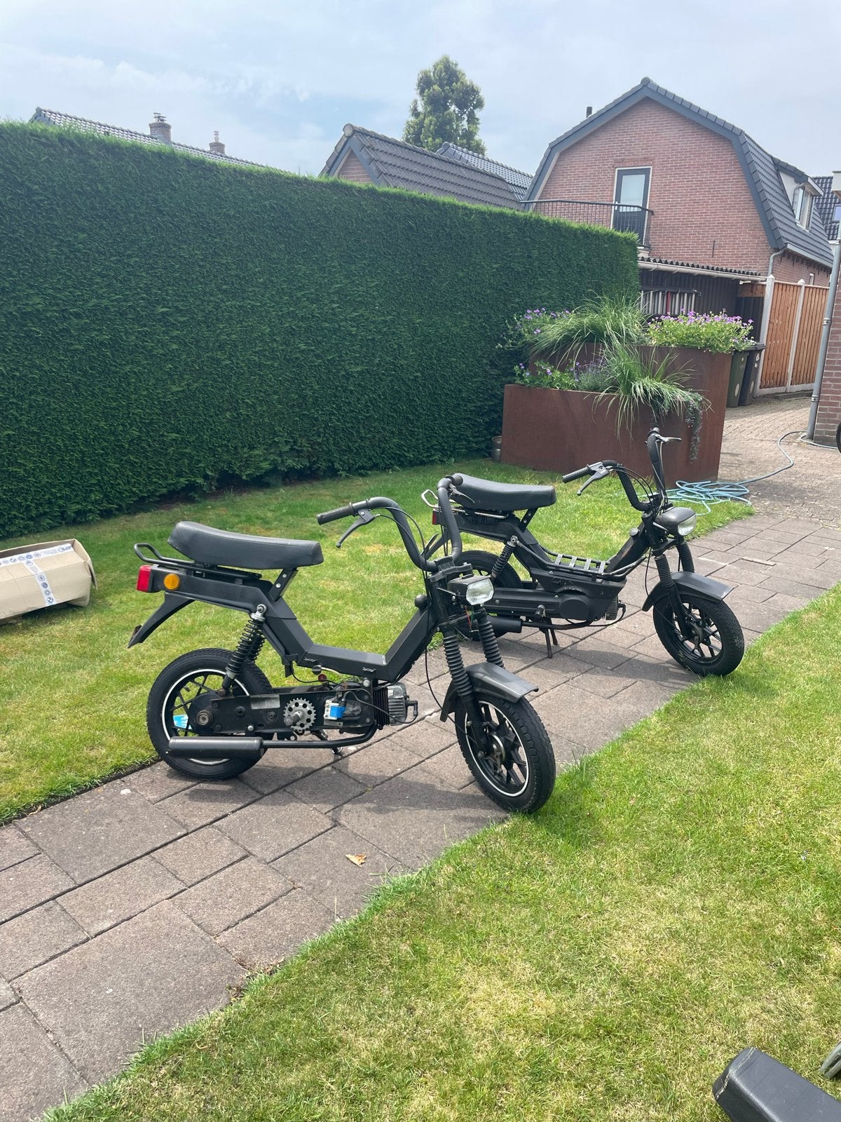 2 Citta brommers met veel onderdelen, Fietsen en Brommers, Brommers | Overige merken, Ophalen, Gebruikt, Maximaal 25 km/u