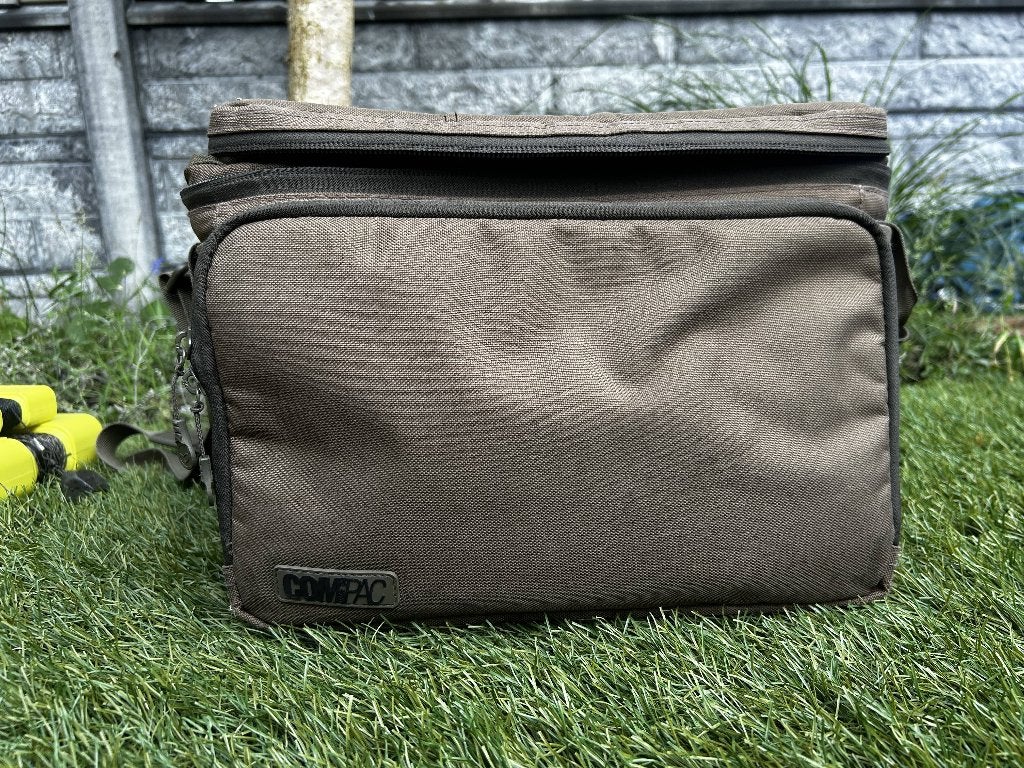 Korda Compac koeltas. Incl 2 koel elementen, Ophalen of Verzenden, Zo goed als nieuw, Overige typen