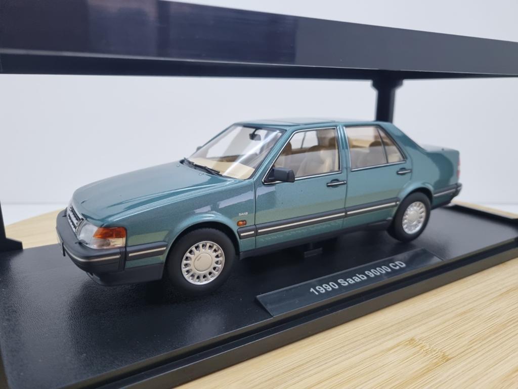 **SALE** Saab 9000 CD Beryl/Groen 1:18, Overige merken, Auto, Nieuw, Ophalen of Verzenden