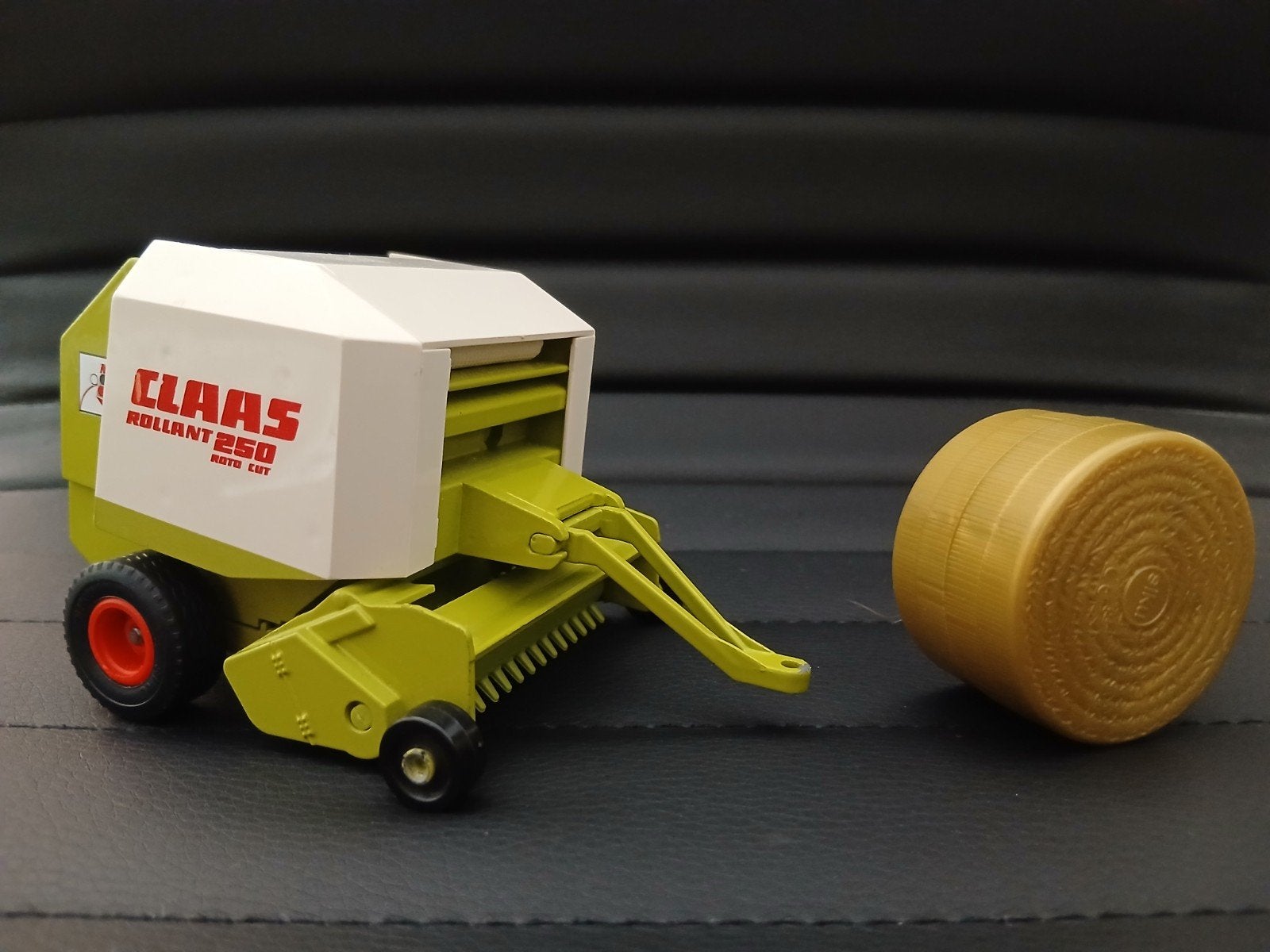SIKU Claas rollant 250, Ophalen, Zo goed als nieuw, Tractor of Landbouw, SIKU