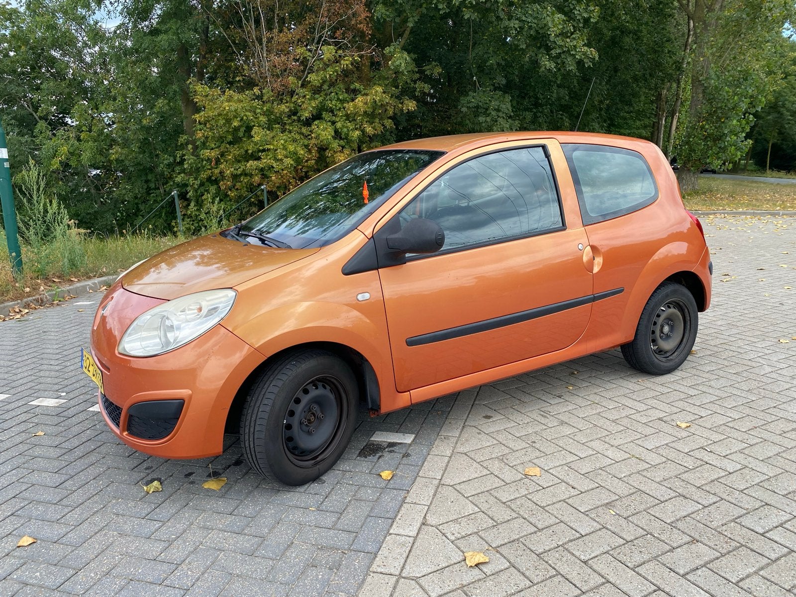Renault Twingo – goed onderhouden, ideaal als startersauto, Auto's, Renault, Voorwielaandrijving, Twingo, 31 €/maand, Origineel Nederlands