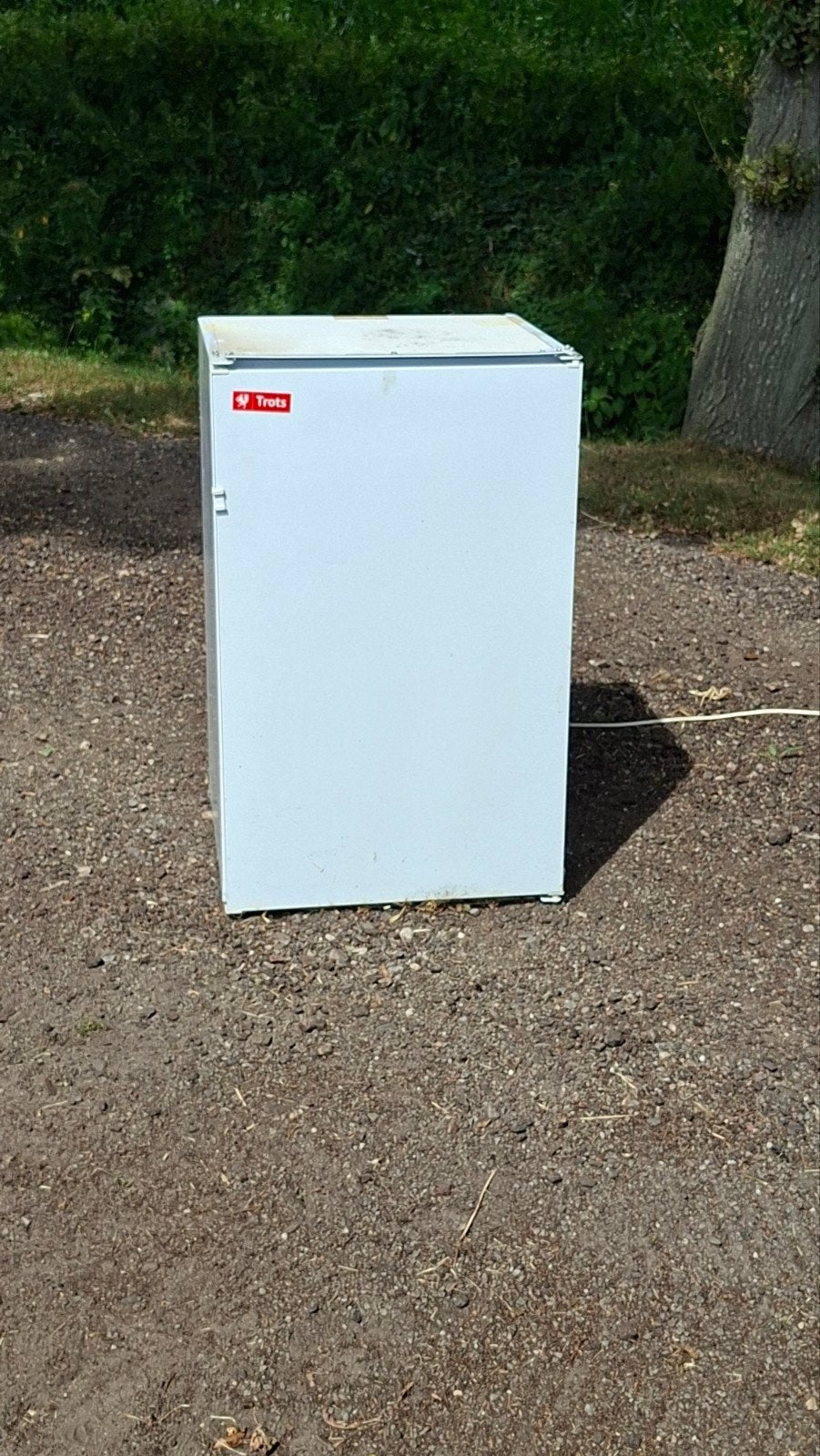 Compacte koelkast - Ideaal voor kleine ruimtes, Witgoed en Apparatuur, Koelkasten en IJskasten, 85 tot 120 cm, 75 tot 100 liter