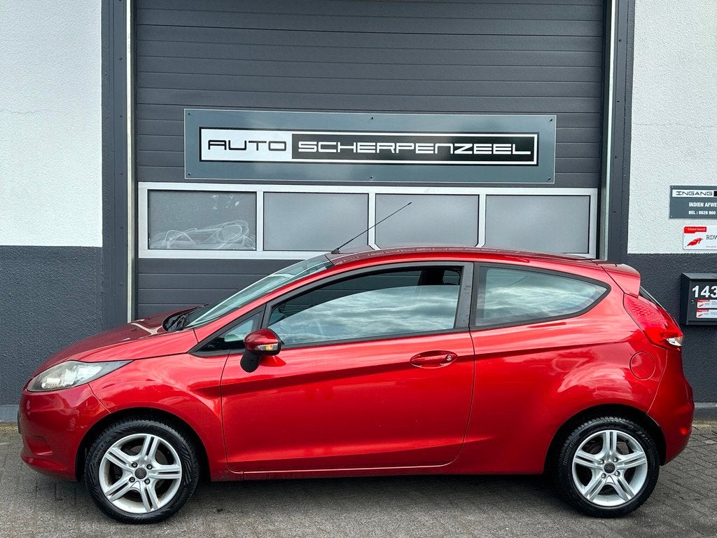 Ford Fiesta 1.25 Edition | AIRCO | ZUINIG | NL AUTO | LM, Auto's, Voorwielaandrijving, Stof, Gebruikt, 4 cilinders