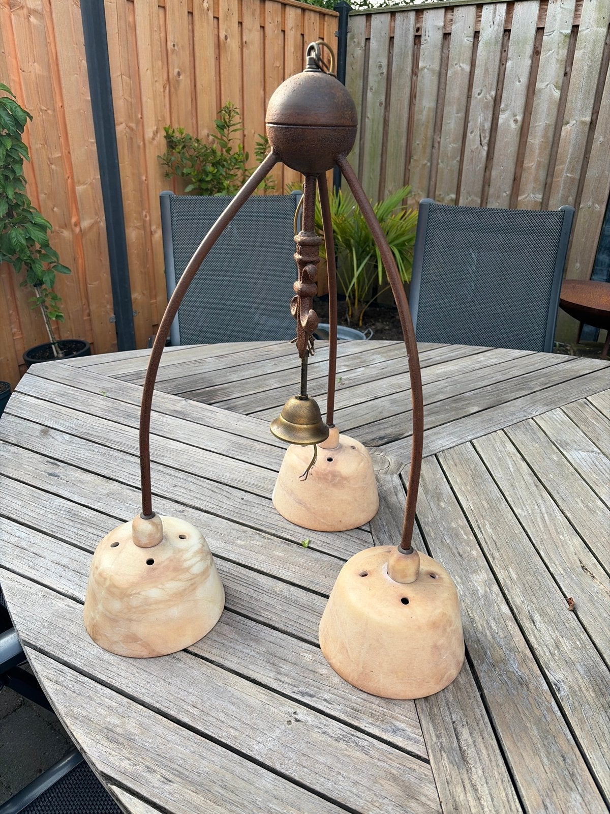Unieke albasten hanglamp voor eettafel - warm licht, Huis en Inrichting, Ophalen, Gebruikt, Overige materialen, 50 tot 75 cm