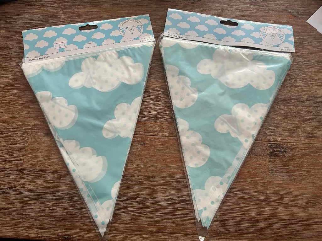 2 x vlaggen blauw / wit leuk voor bv geboorte, Ophalen of Verzenden, Nieuw, Versiering, Geboorte of Huwelijk