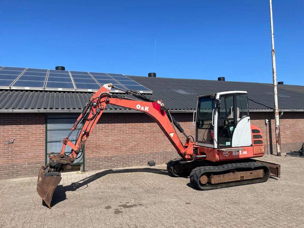 O & K 5 tons Graafmachine (bj 2001), Zakelijke goederen, Machines en Bouw | Kranen en Graafmachines, Graafmachine