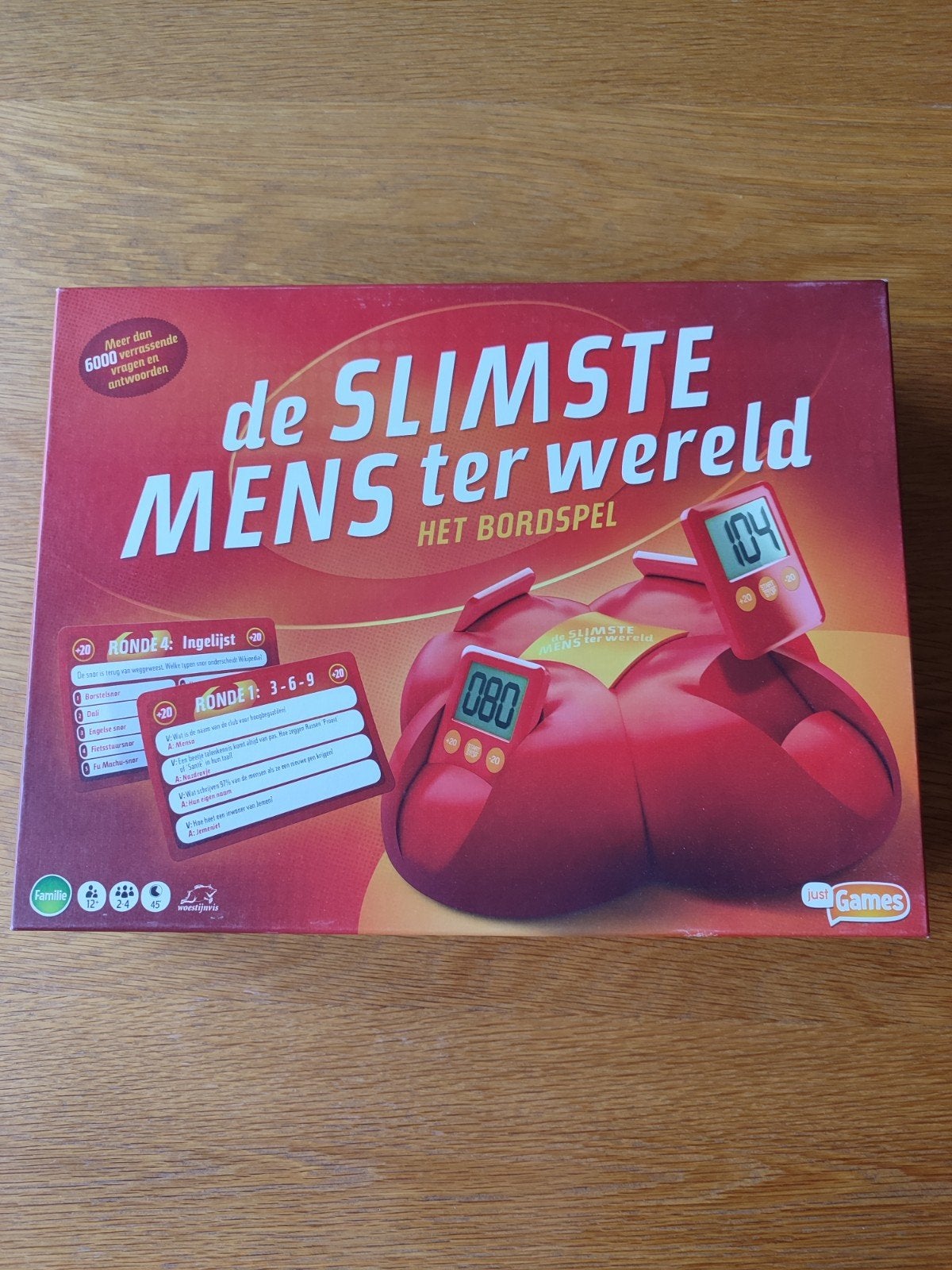 De Slimste Mens ter Wereld - Het Bordspel, Hobby en Vrije tijd, Gezelschapsspellen | Bordspellen, Vijf spelers of meer, Ophalen of Verzenden