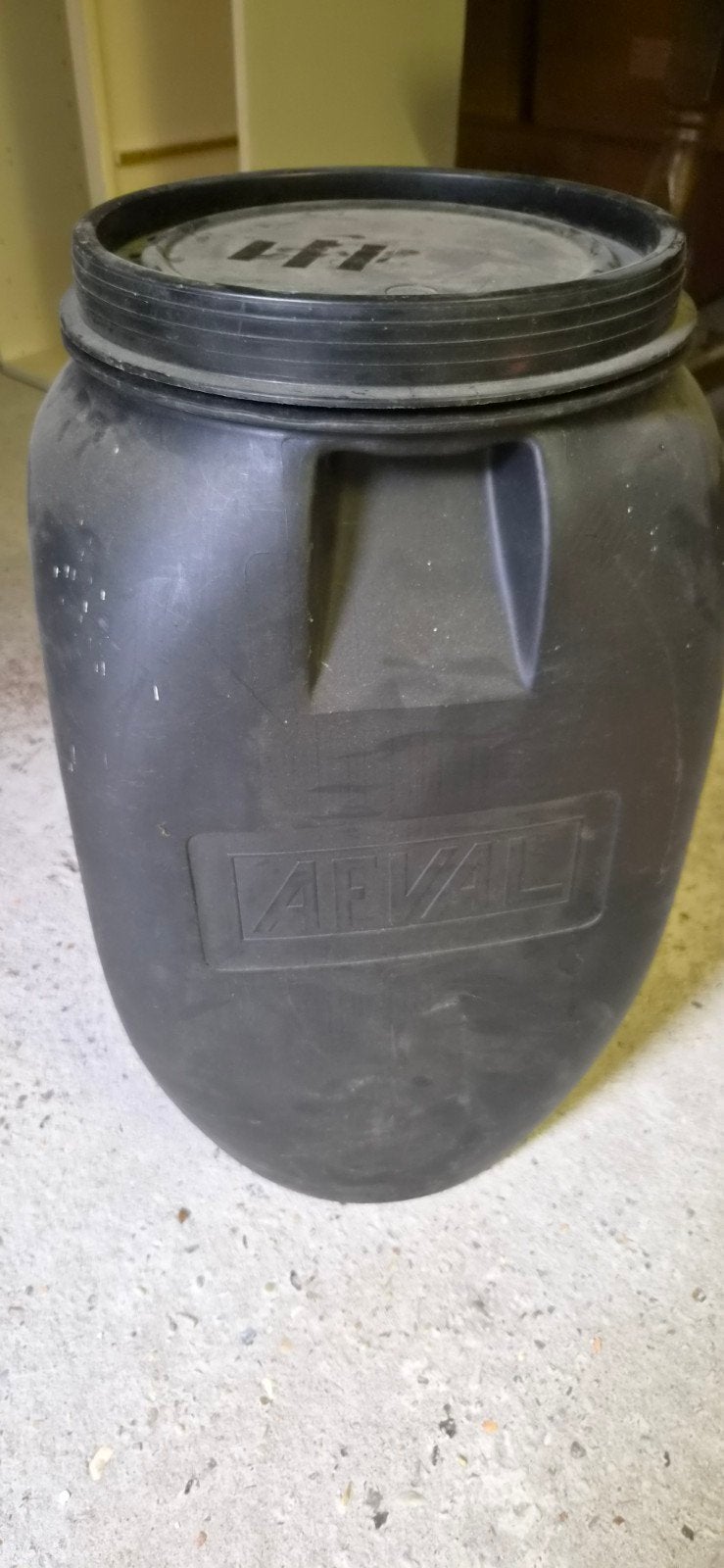 Zwarte Afvalemmer met Deksel - 40 Liter of Meer, Ophalen, 50 – 75, Kunststof, Gebruikt