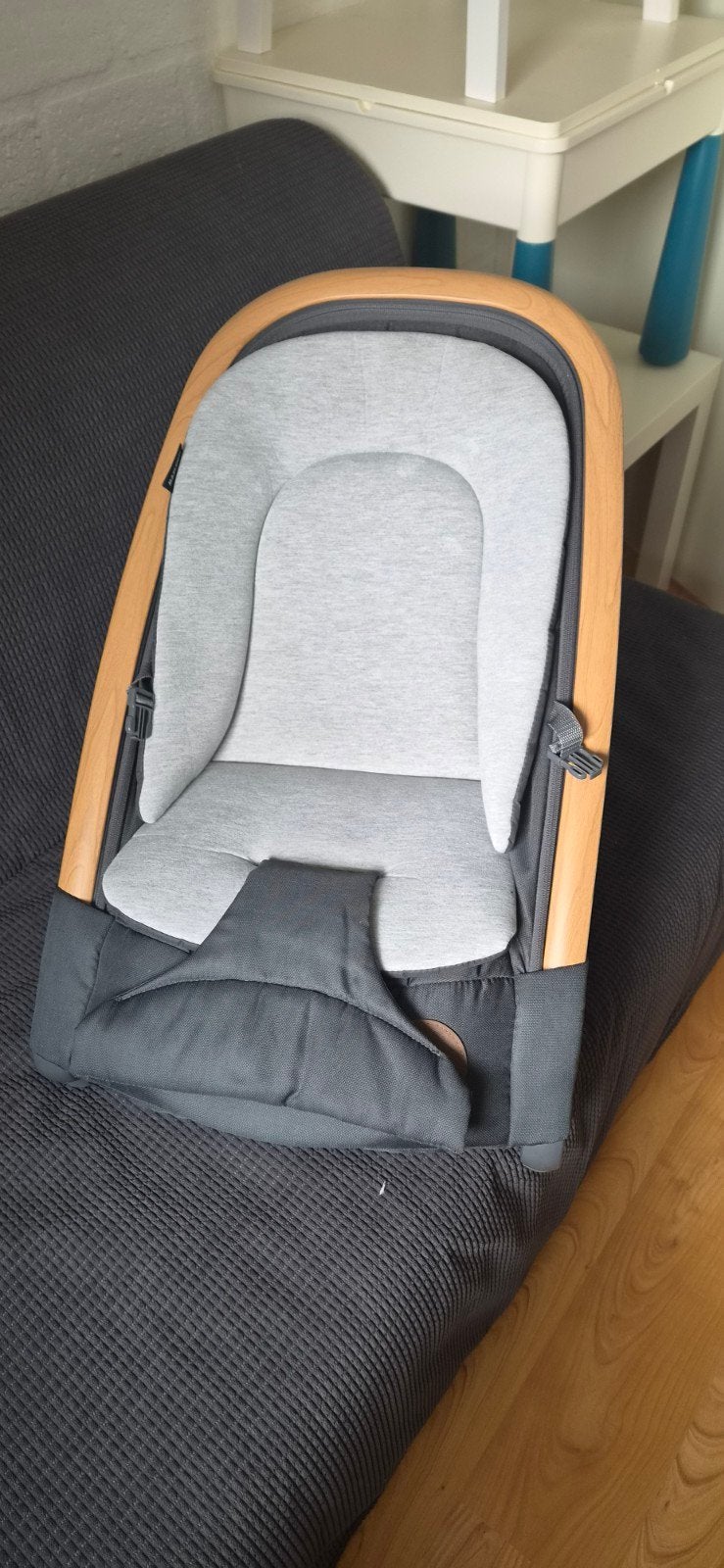 Maxi-Cosi Kori Wipstoel Essential Graphite, Ophalen