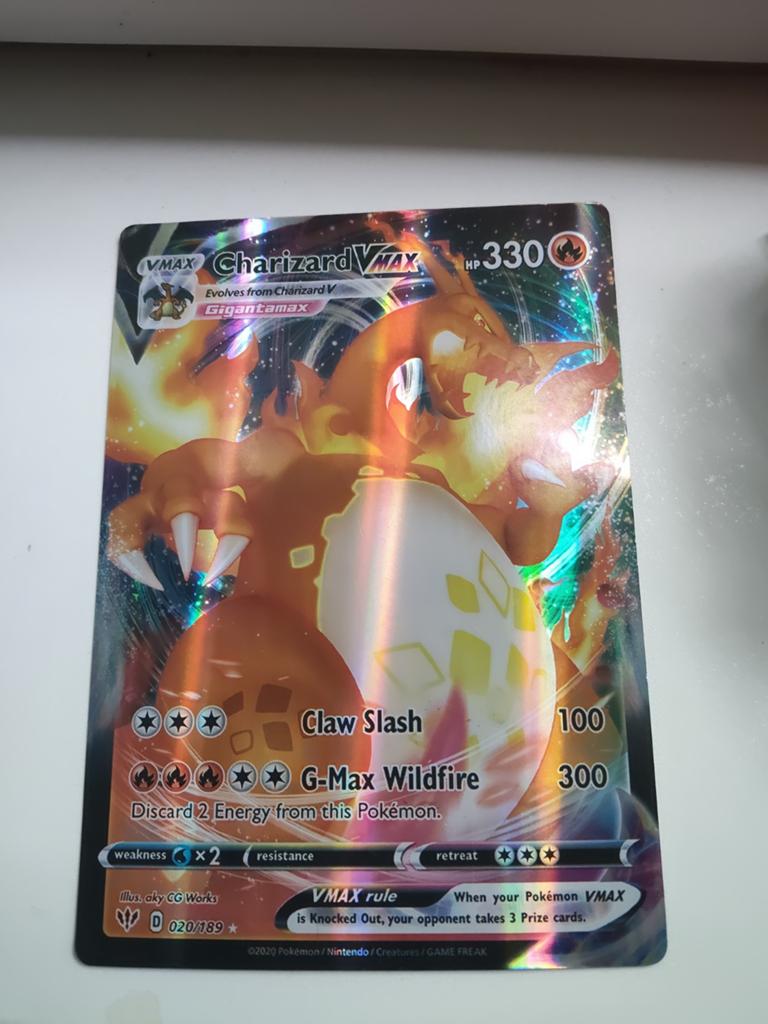 Charizard VMAX, Ophalen of Verzenden, Zo goed als nieuw