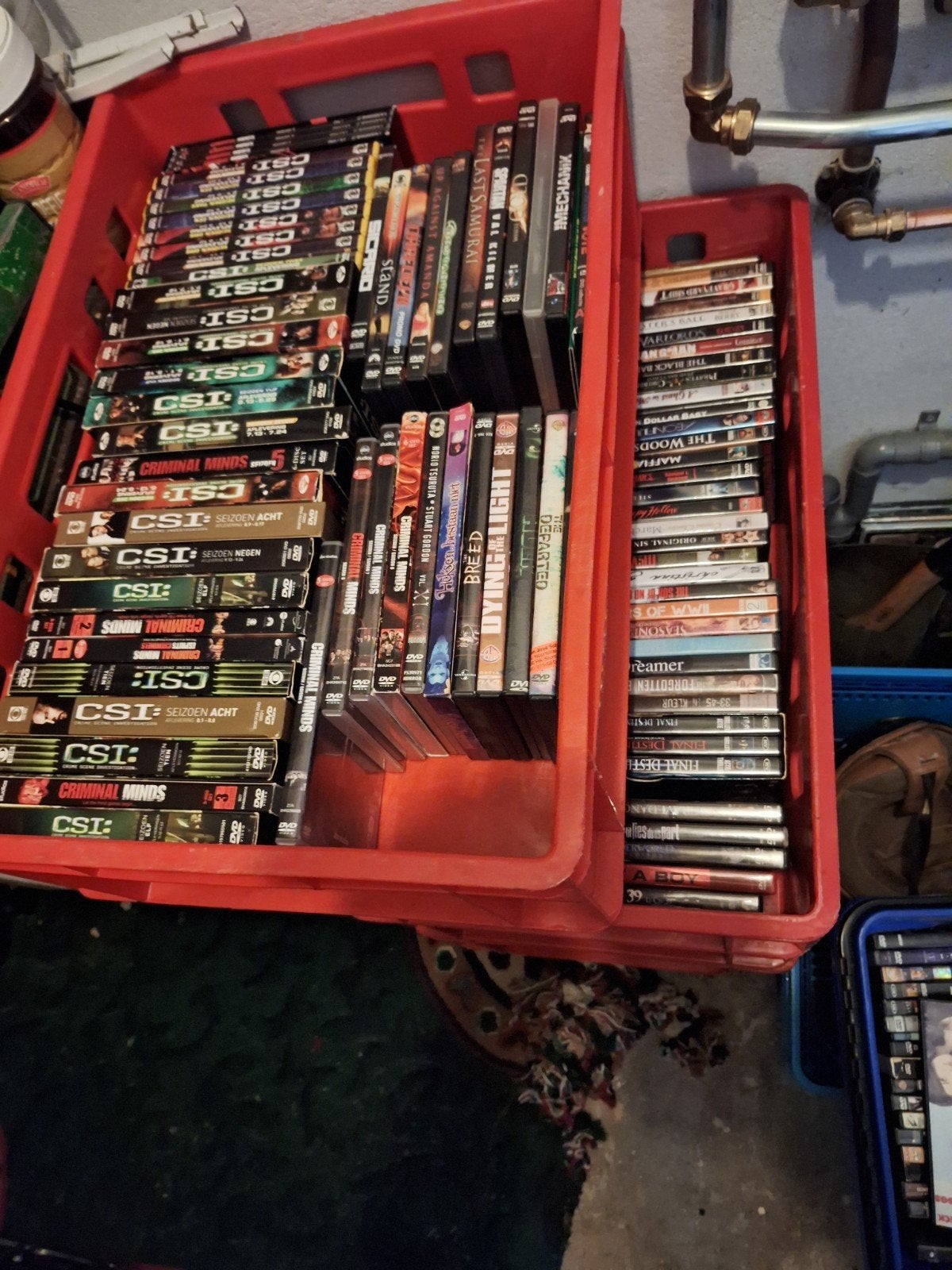 Collectie van 500 dvd's: films en series (CSI, Stargate, Ophalen, Gebruikt, Misdaad, Complete serie