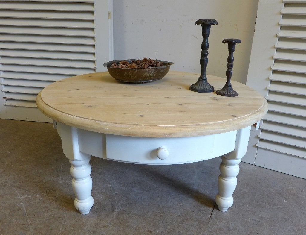 Prachtige witte ronde landelijke salontafel, Ophalen, 50 tot 100 cm, Zo goed als nieuw, Onbekend