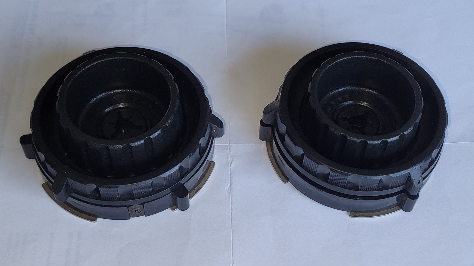 Akai NAB Adapters (2 stuks), Ophalen of Verzenden, Gebruikt