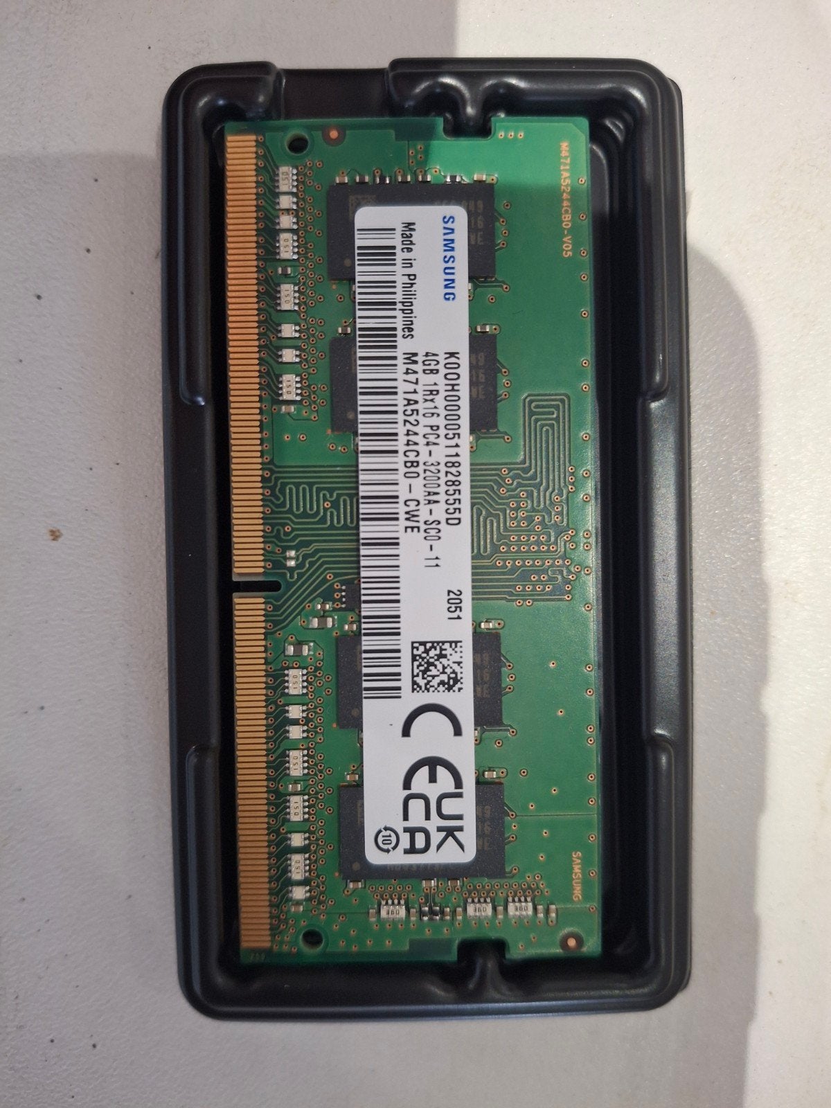 Samsung 4GB DDR4 Laptop RAM (M471A5244CB0-CWE), Computers en Software, RAM geheugen, DDR4, Ophalen of Verzenden, Zo goed als nieuw