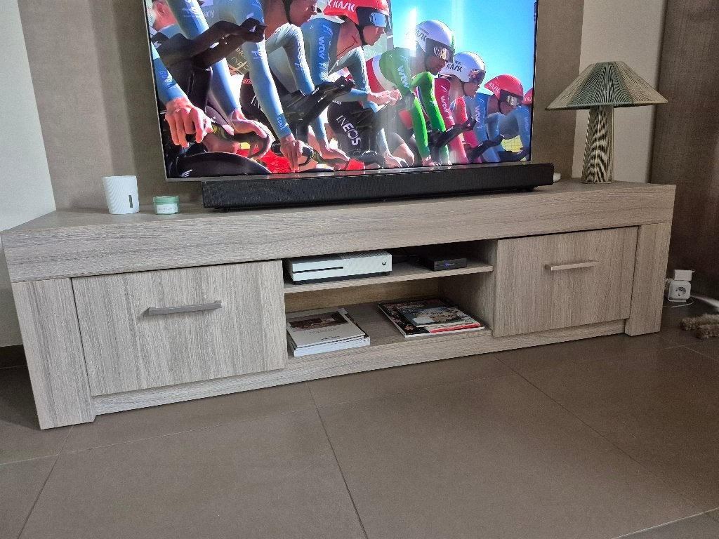 Tv-kast, Ophalen, 150 tot 200 cm, Zo goed als nieuw, Minder dan 100 cm