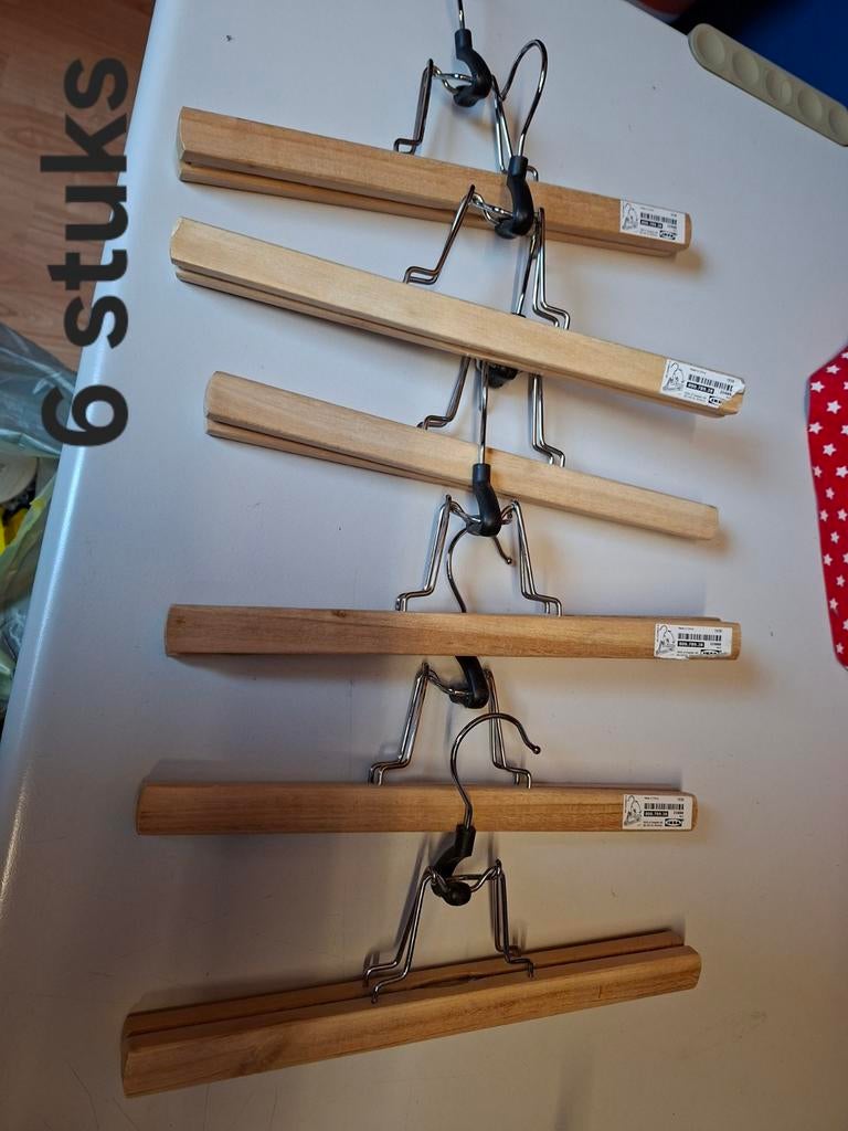 kledinghangers, Ophalen, Zo goed als nieuw