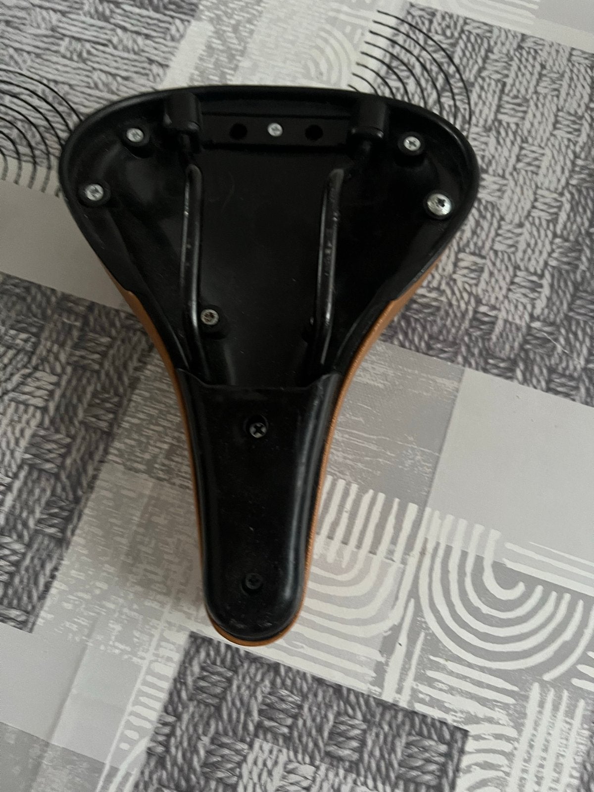 Comfortabel fietszadel - Nieuw, Fietsen en Brommers, Ophalen of Verzenden, Zadel, Stadsfiets, Nieuw