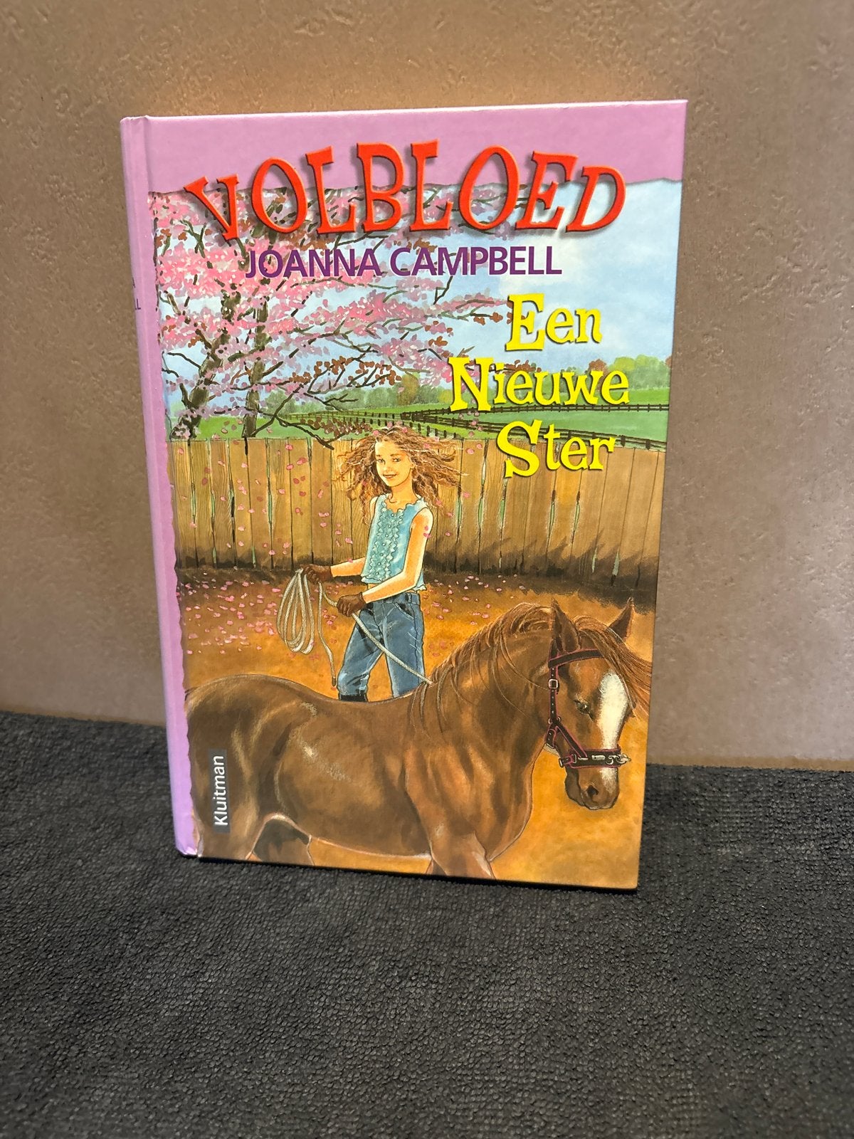 Volbloed: Een Nieuwe Ster - Joanna Campbell (Boek), Ophalen of Verzenden, Gelezen, Fictie