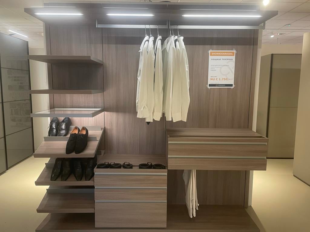 Luxe Inloopkast Systeem - Showroommodel, 200 cm of meer, Nieuw, Ophalen of Verzenden, Met lade(s)