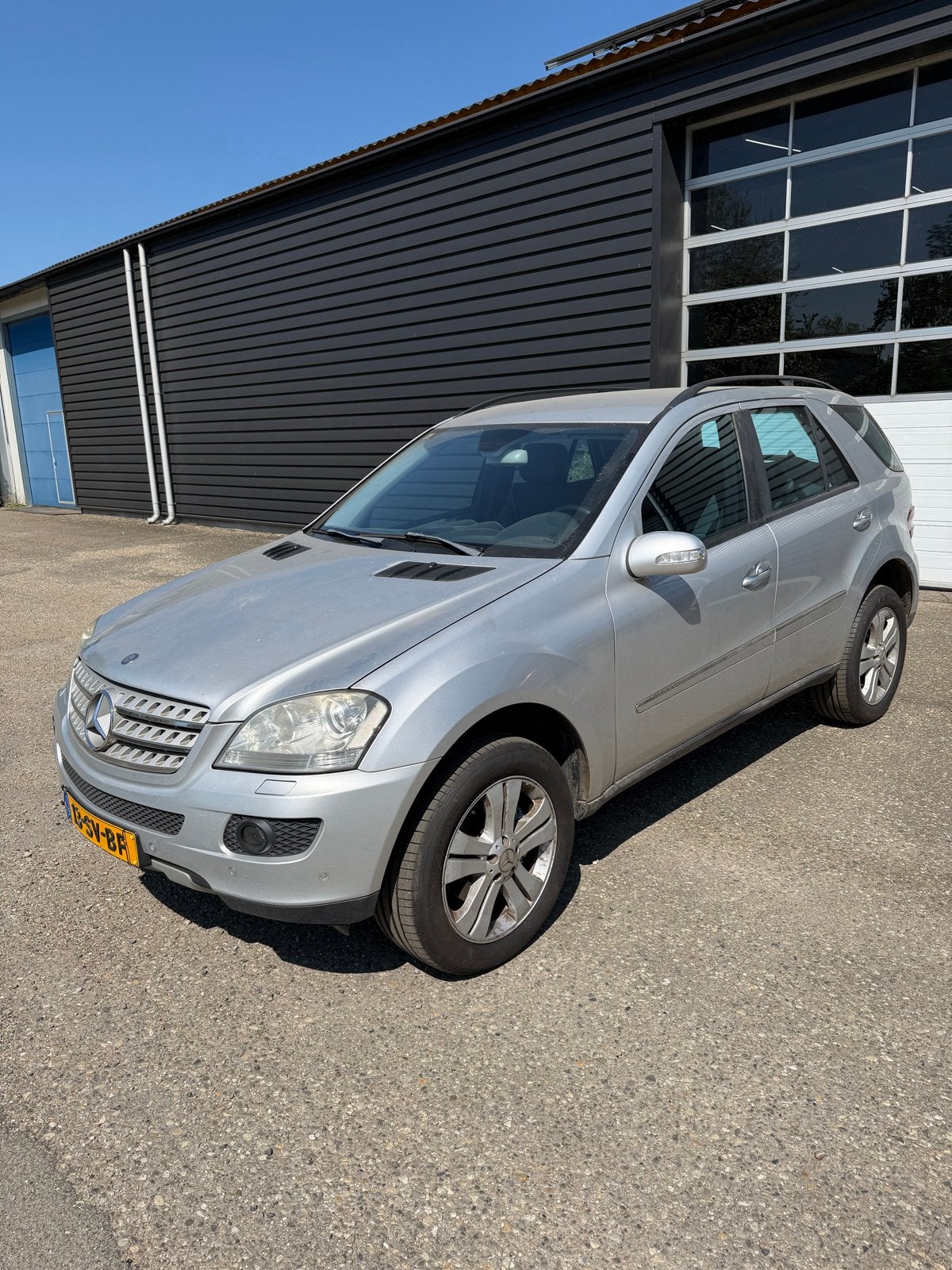 Mercedes-Benz ML 280 cdi AUT 2006  Grijs, Auto's, Mercedes-Benz, Automaat, Achterwielaandrijving, Diesel, SUV of Terreinwagen