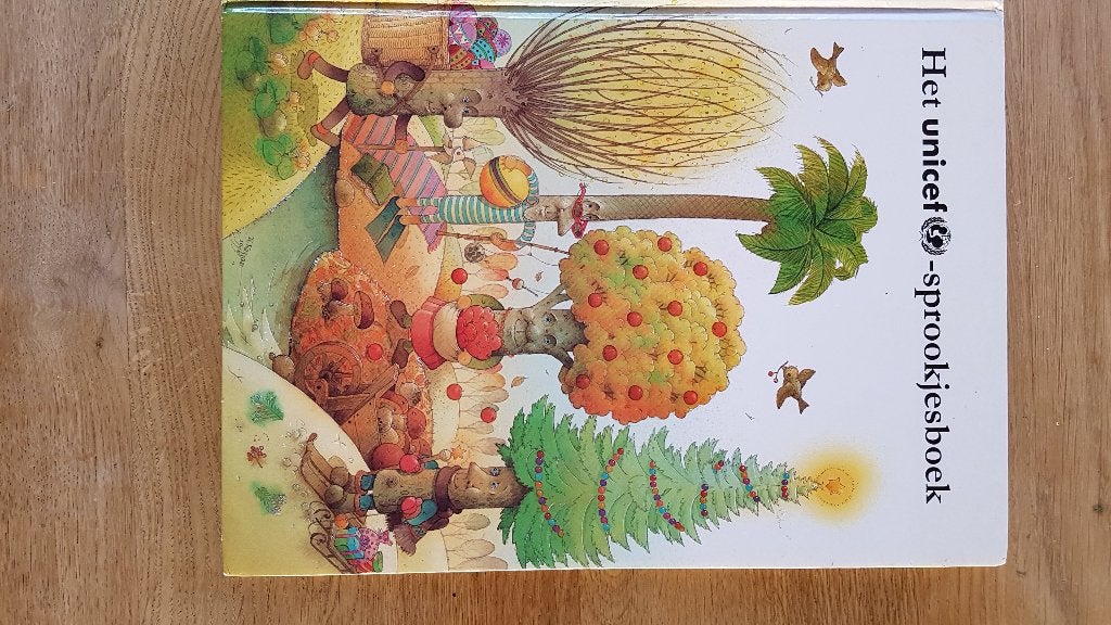 SPROOKJESBOEK. UNICEF., Ophalen of Verzenden, Gelezen, Diverse auteurs