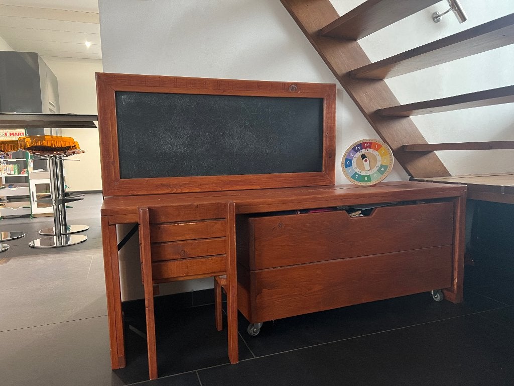 Steigerhouten kinder bureau + stoel, opbergkist + krijtbord, Ophalen, Zo goed als nieuw, Hout, Kinderbureau