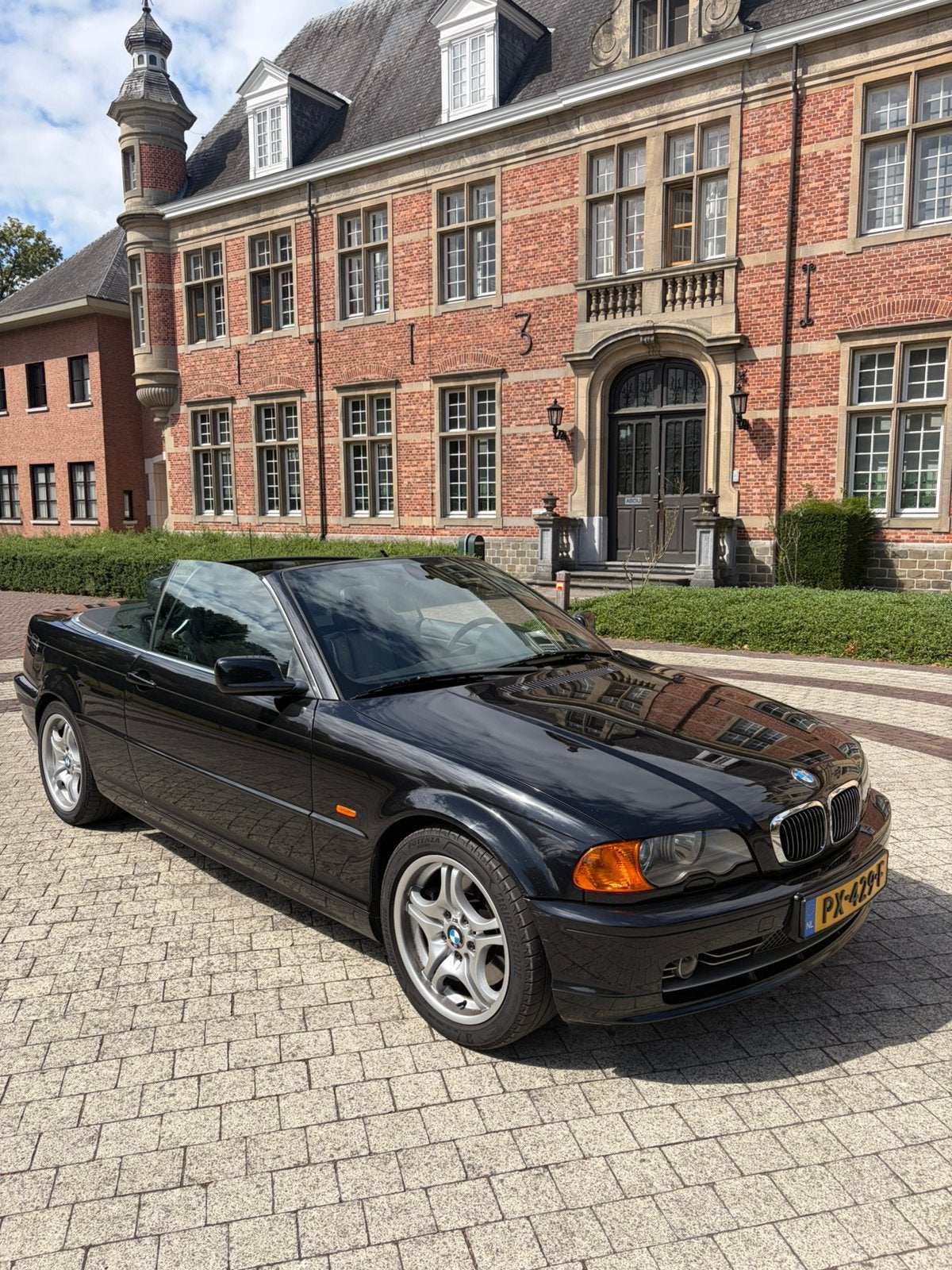 BMW 3-Serie 3.0 CI 330 Cabriolet AUT 2000 Zwart, Automaat, 1595 kg, Cabriolet, 4 stoelen