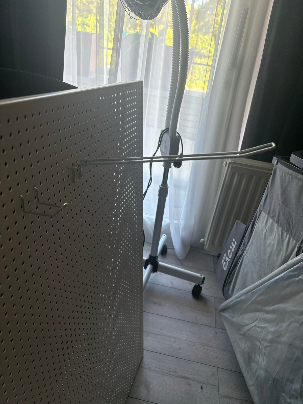 Perforatie wand met haken (67x100 cm), Ophalen, Zo goed als nieuw