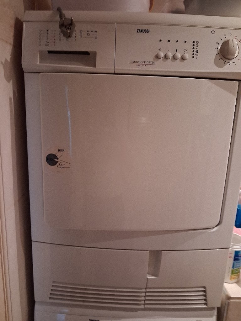 Zanussi ZTE 260 condens wasdroger defect?, Ophalen, Niet werkend